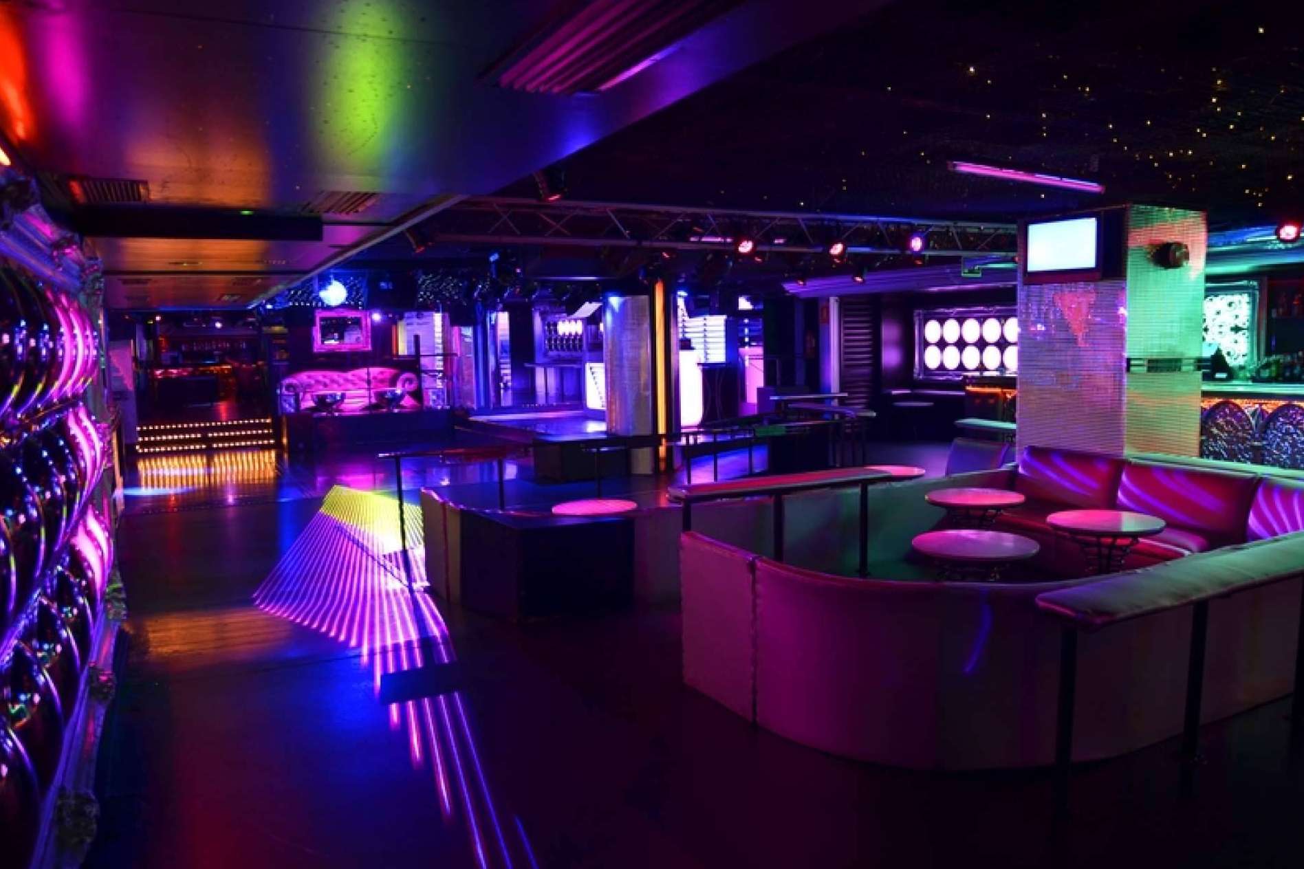 La discoteca en Barcelona, Barroko’s Barcelona, para los amantes de la música de los 80 y 90