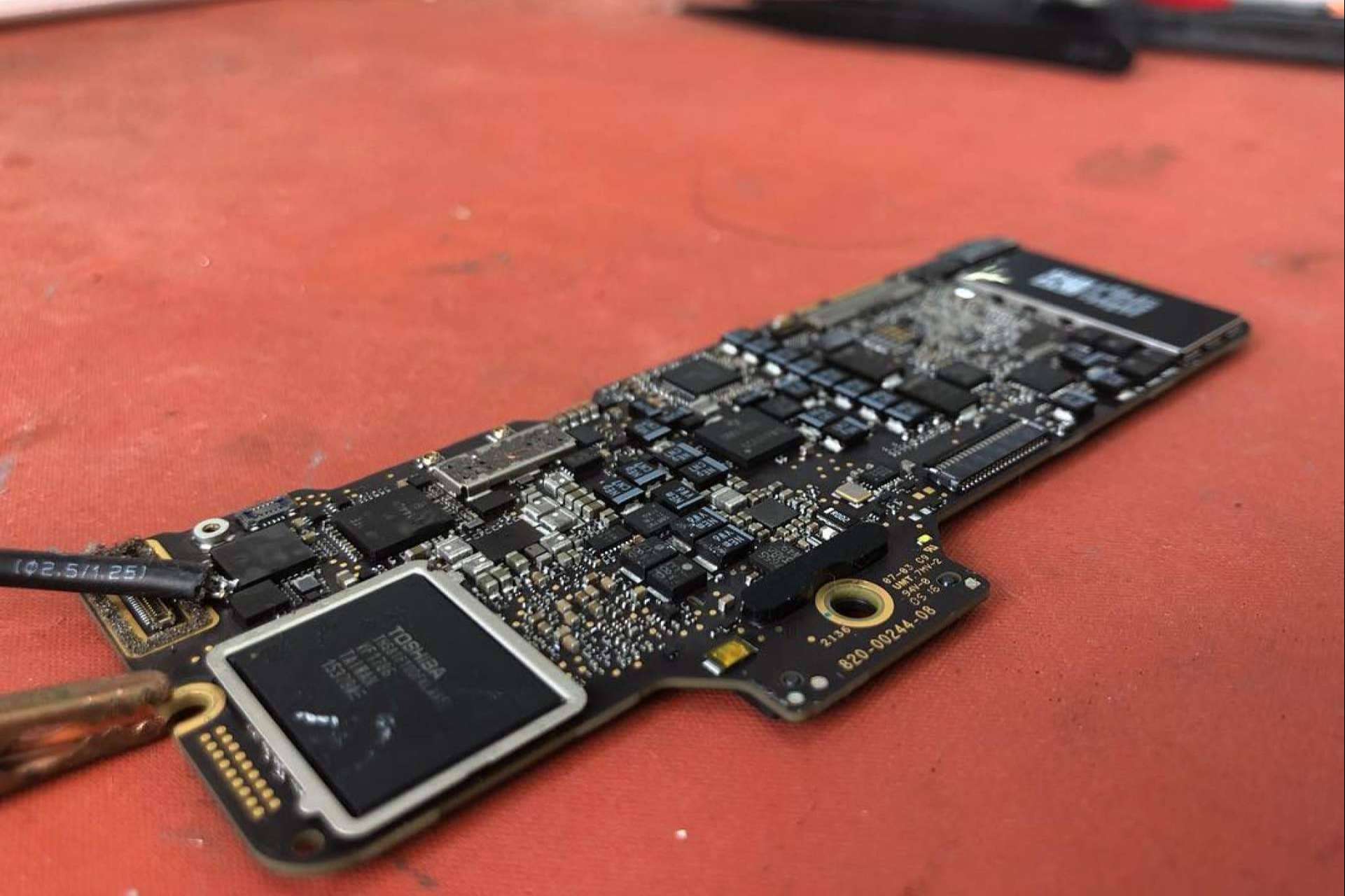 iRepairs, expertos en la reparación de iMac y de otros dispositivos de la marca Apple en Barcelona