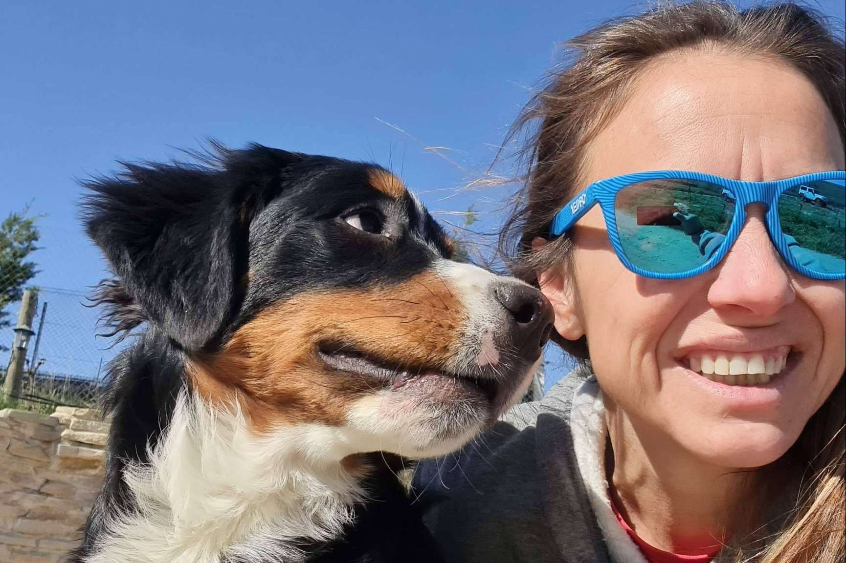 PERROBUENO sobre los beneficios de llevar a los perros con miedo a su guardería canina