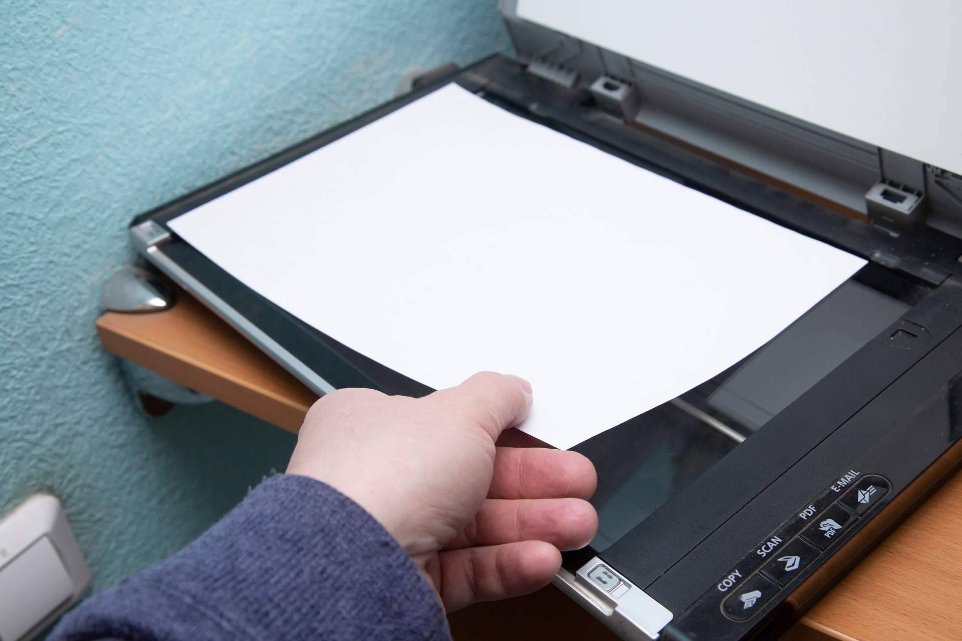 Motivos por los que impulsar la digitalización de documentos y cómo hacerlo