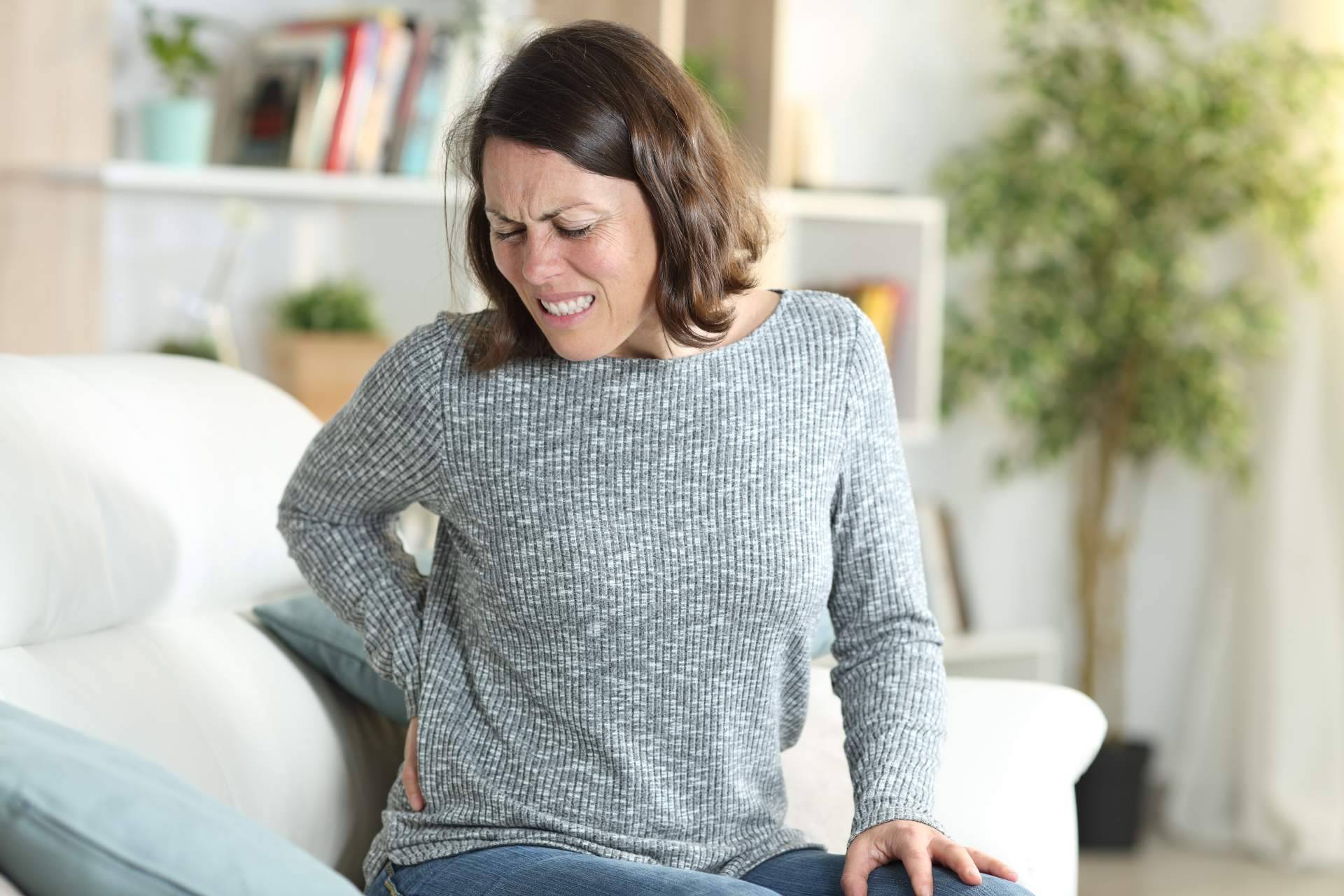 ¿Por qué la osteoporosis es conocida como la enfermedad silenciosa?, Clínica Azorín cuenta cómo detectarla y combatirla