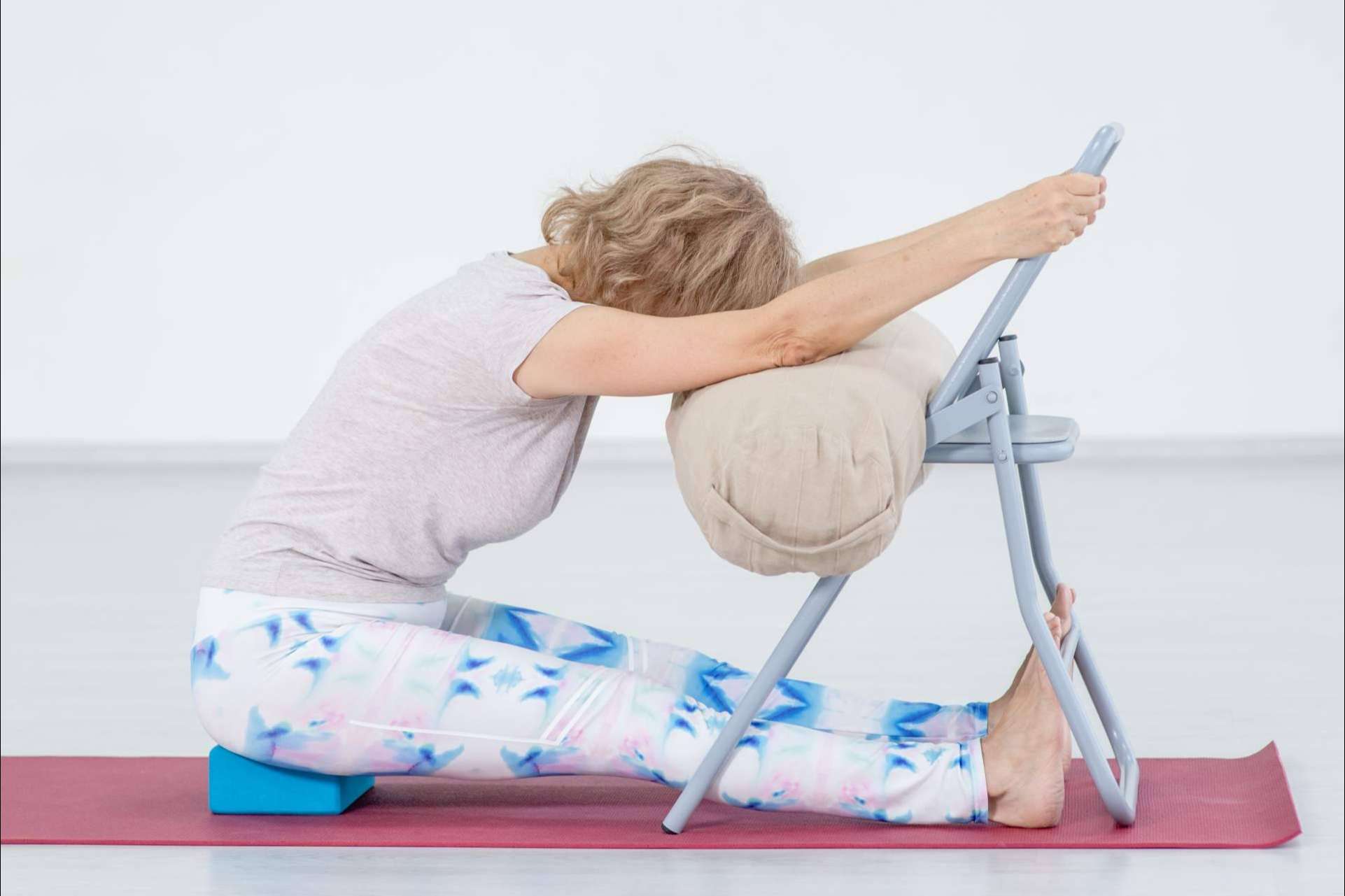 ¿Cómo gestionar el dolor crónico con el yoga terapéutico? El Método Shakandi