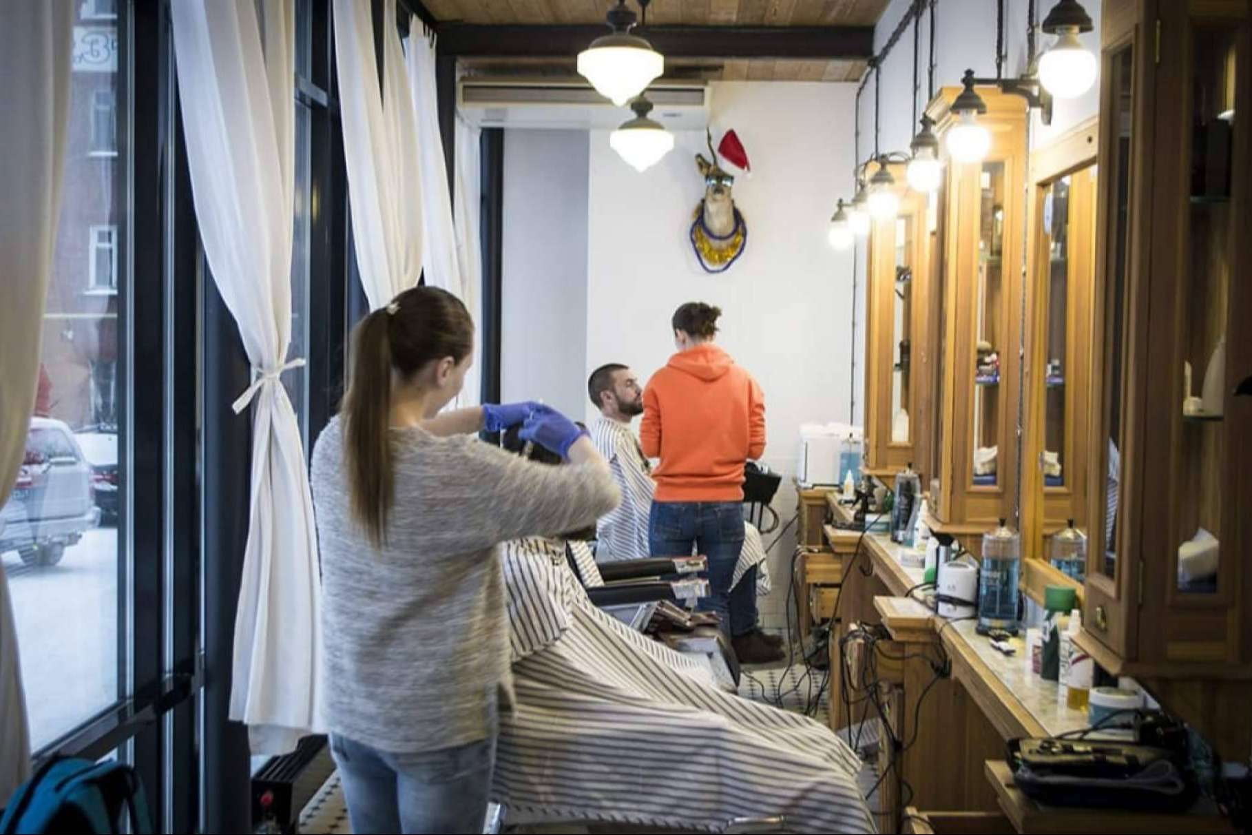 Peluquería Cruz, un ejemplo de la inclusión y la diversidad en el mundo de la peluquería masculina