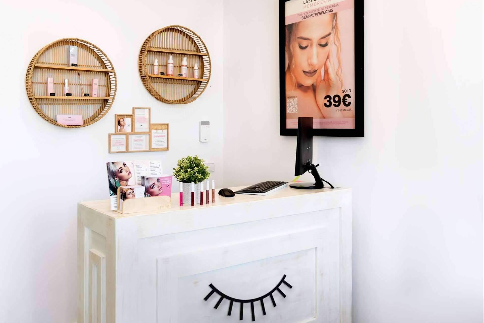 Las extensiones de pestañas son el servicio que ha posicionado a Lashes & Go en una de las principales franquicias del país
