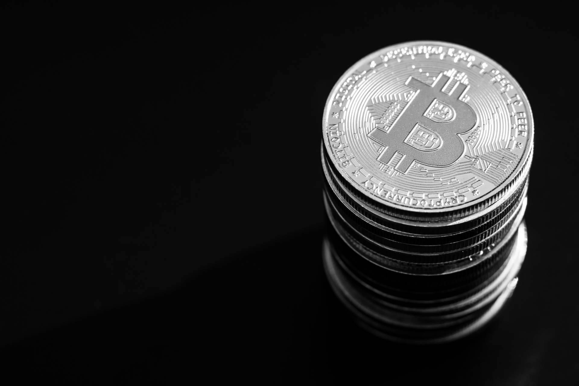 Comprar criptomonedas de forma automática con bajas comisiones y OTC