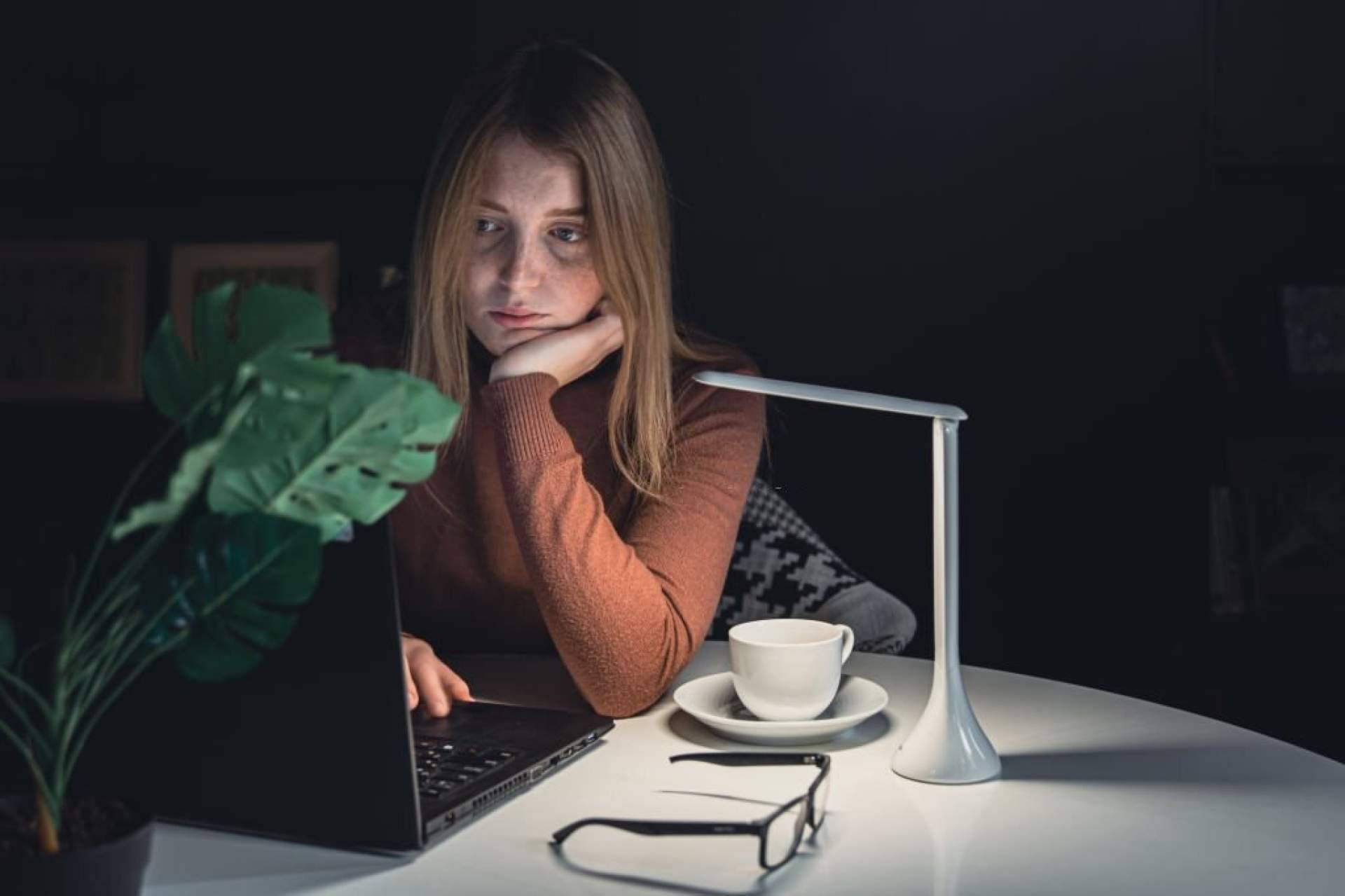 ¿Cómo combatir la depresión y la ansiedad en el trabajo? Psicólogos en Bilbao para el malestar laboral