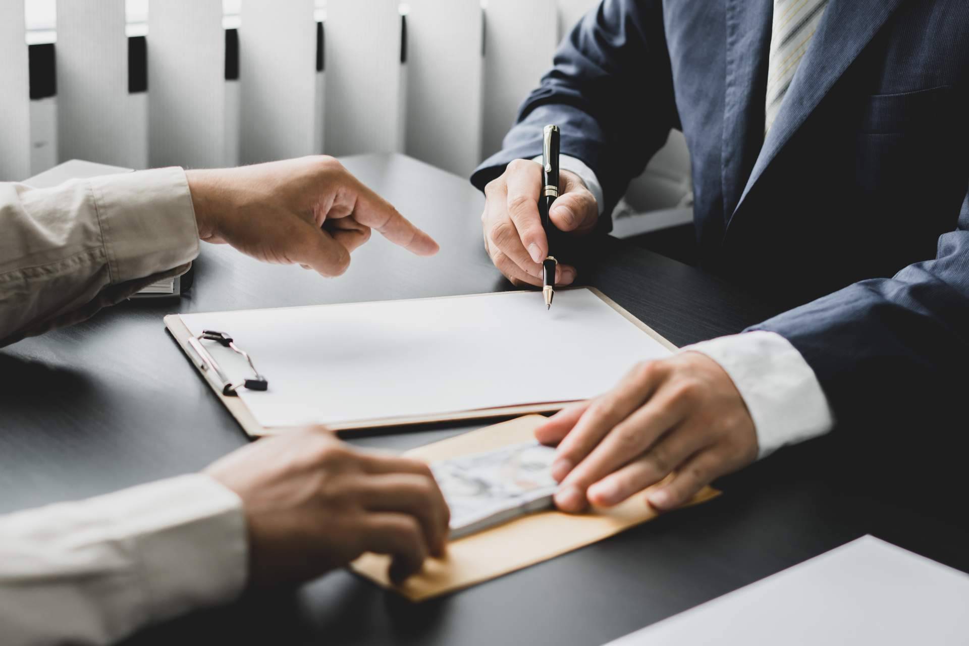 Firmar convenios de prácticas, la posibilidad que ofrece a las empresas Constanza Business & Protocol School