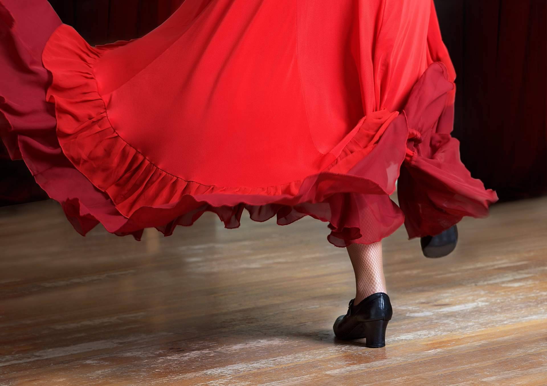 Zapatos de baile flamenco y latino en Viva La Feria