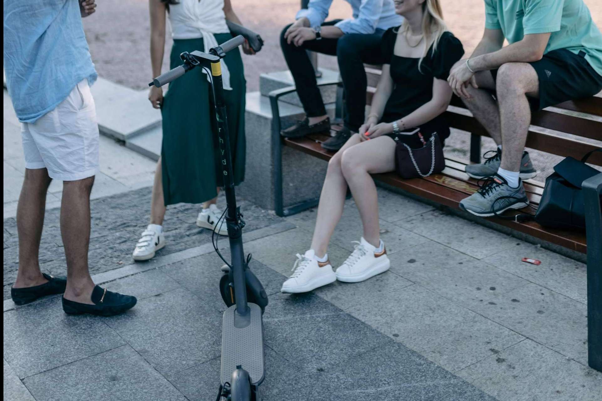 Rhyde apuesta por neutralizar el impacto de carbono de la movilidad urbana con sus patinetes eléctricos reacondicionados