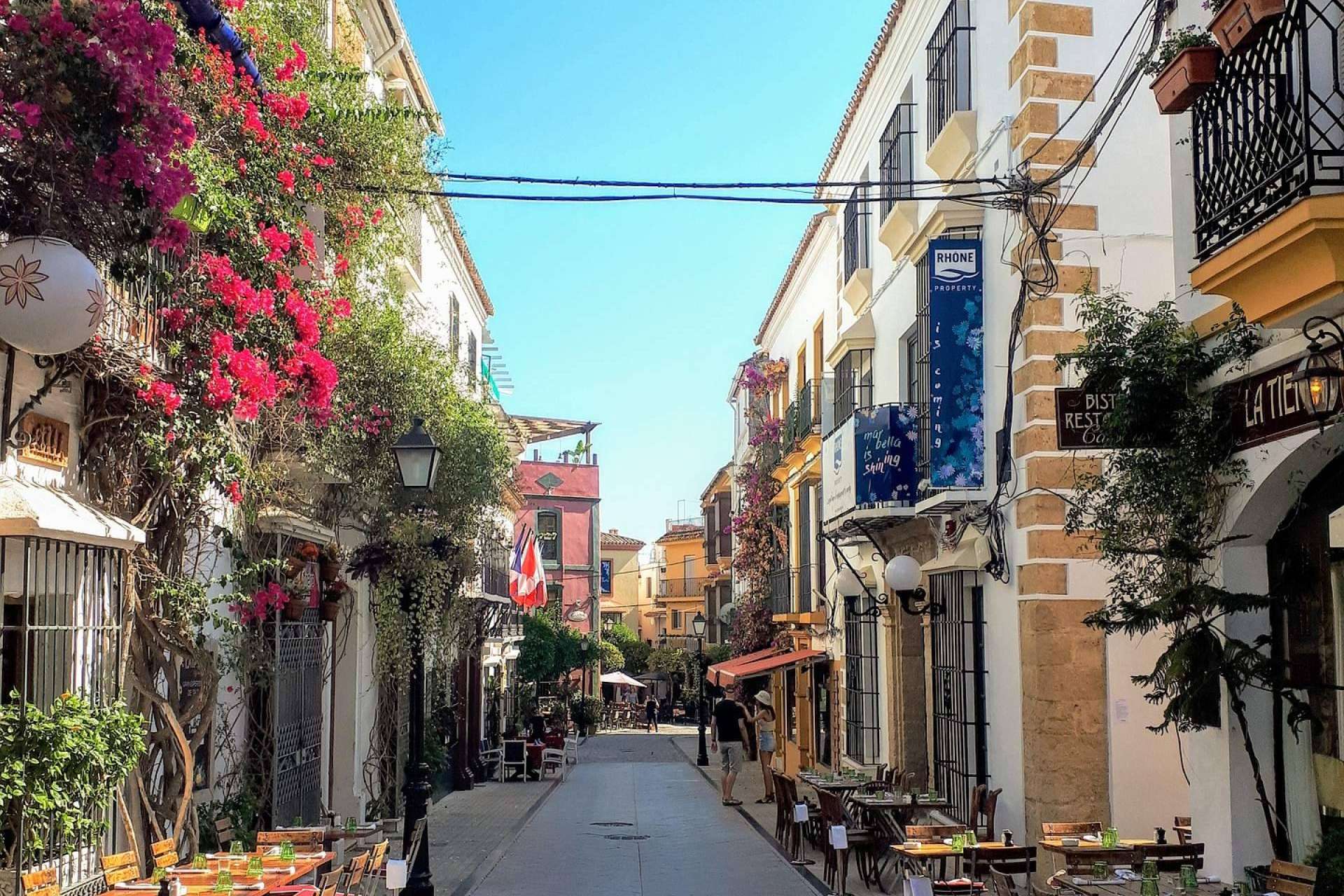ISholidays.com ofrece alojamiento en Marbella al más alto nivel