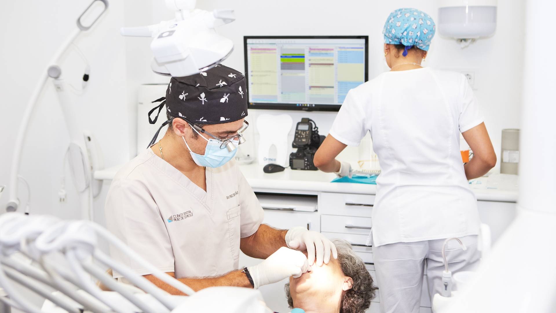 Regeneración ósea dental para recuperar la funcionalidad y la estética dental