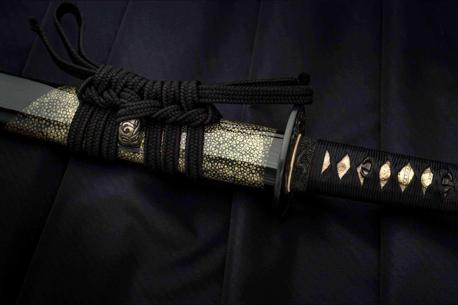 ¿Dónde encontrar espadas japonesas? Katanamart