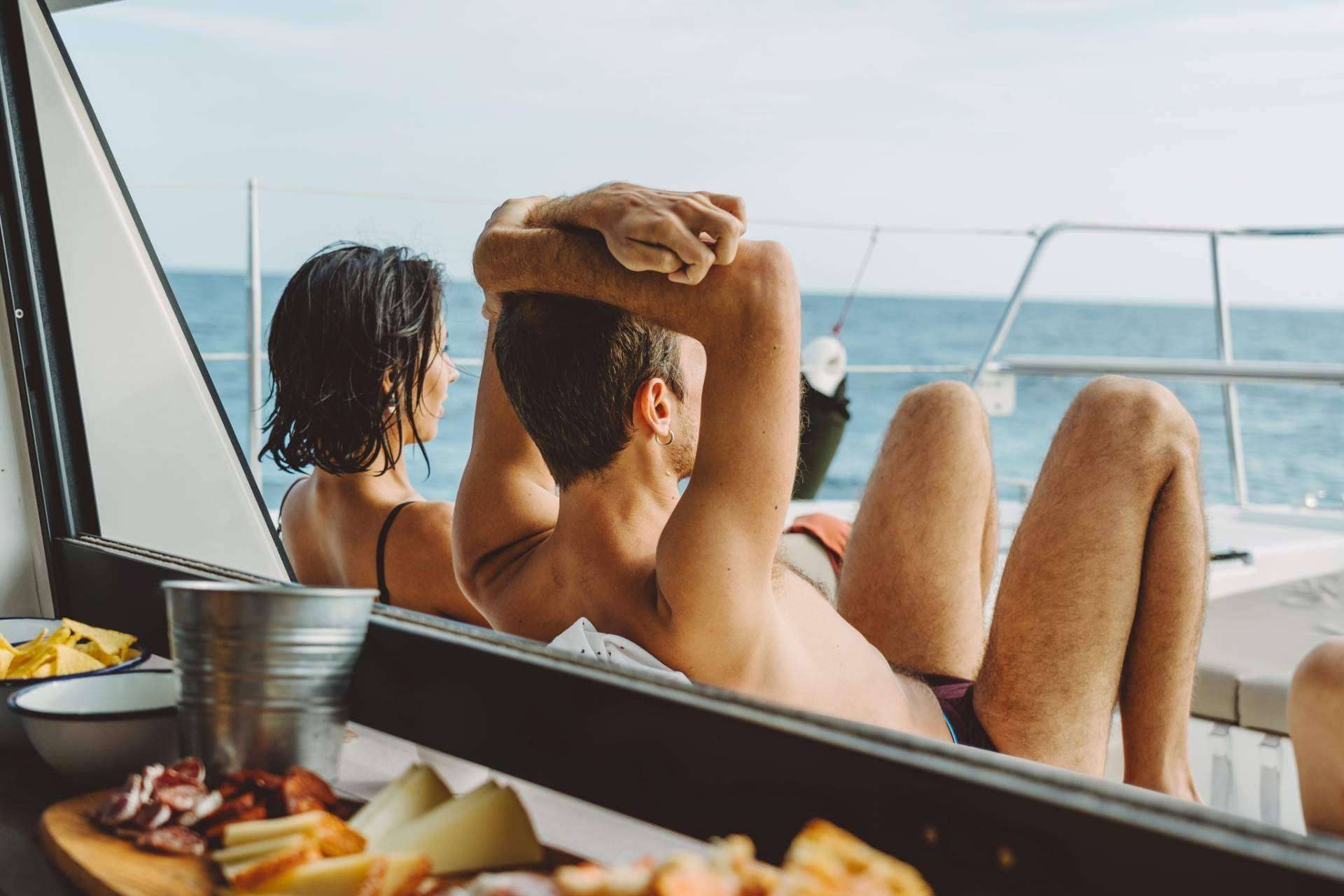 Disfrutar de un brunch en barco en Barcelona, de la mano de Sondevela
