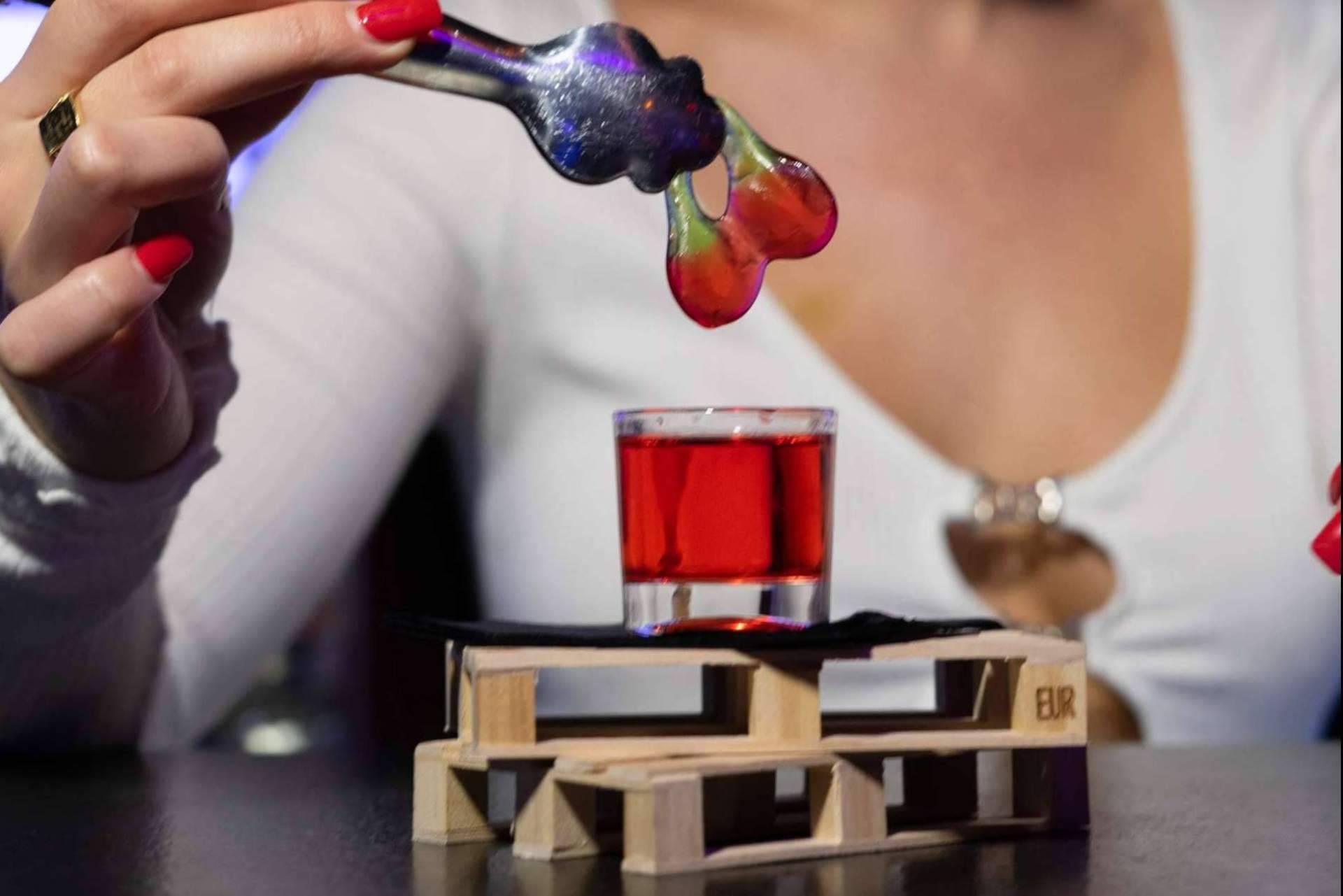 La selección exquisita de cócteles de Espit Chupitos Madrid – Sol