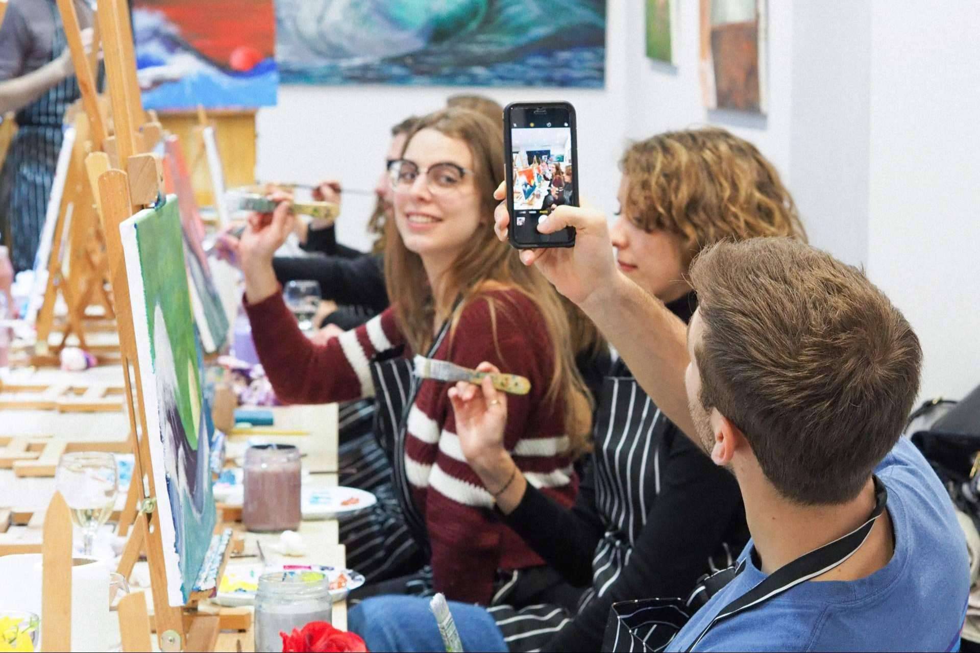 Un plan especial en Barcelona o Madrid con Art and Wine