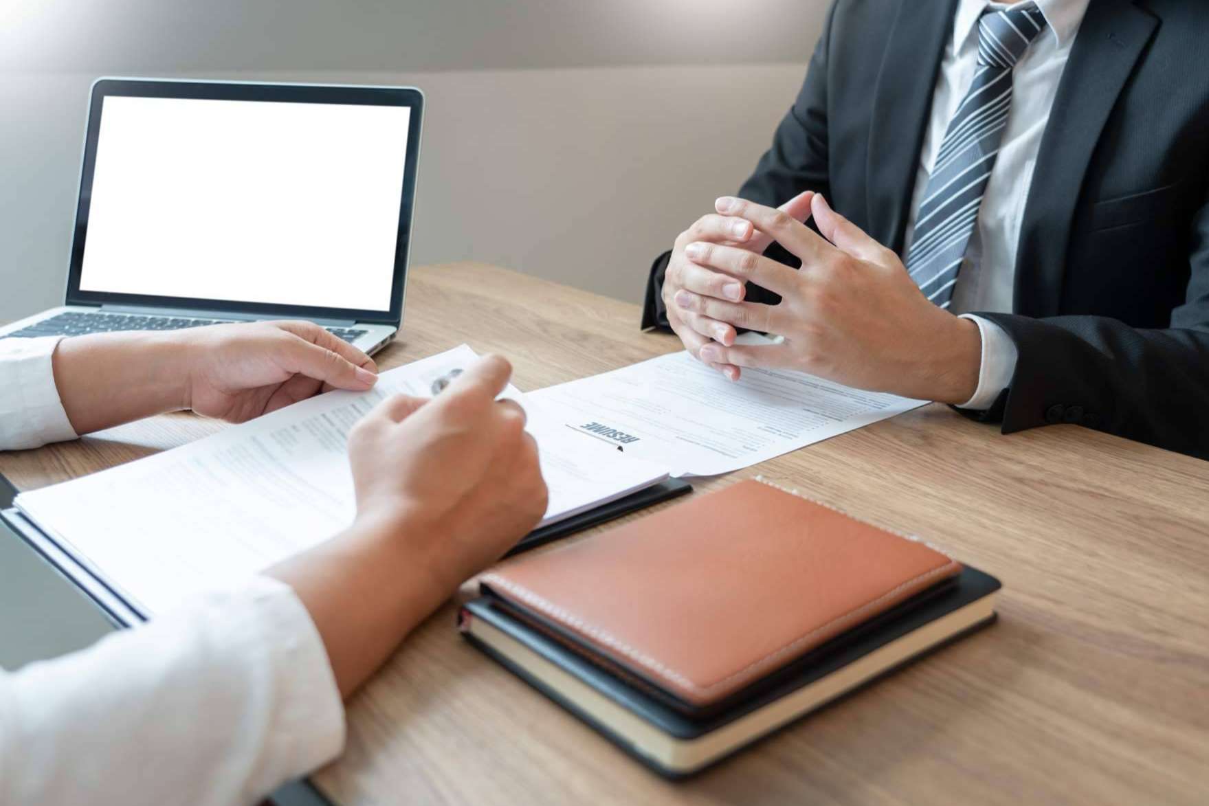 Investigación pre laboral, ¿qué es?