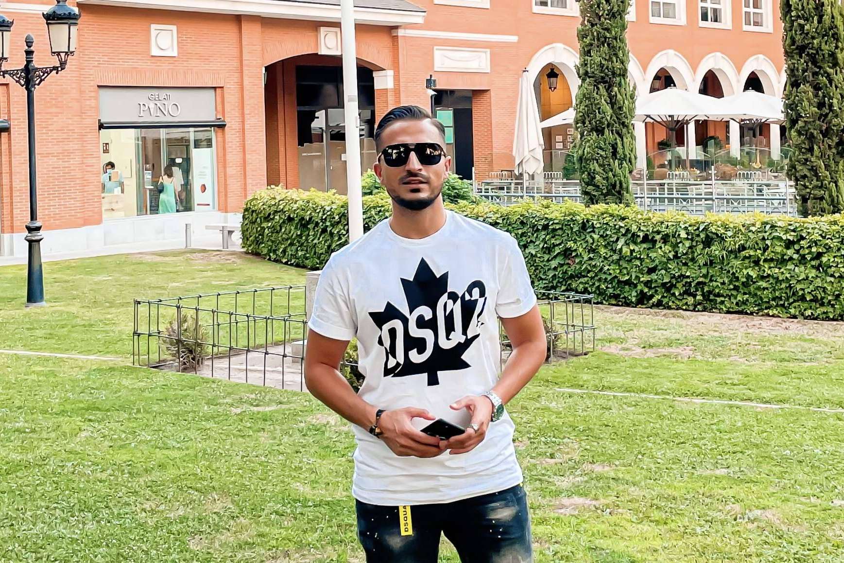 En España y Europa, Ahmad Razo es un empresario de éxito