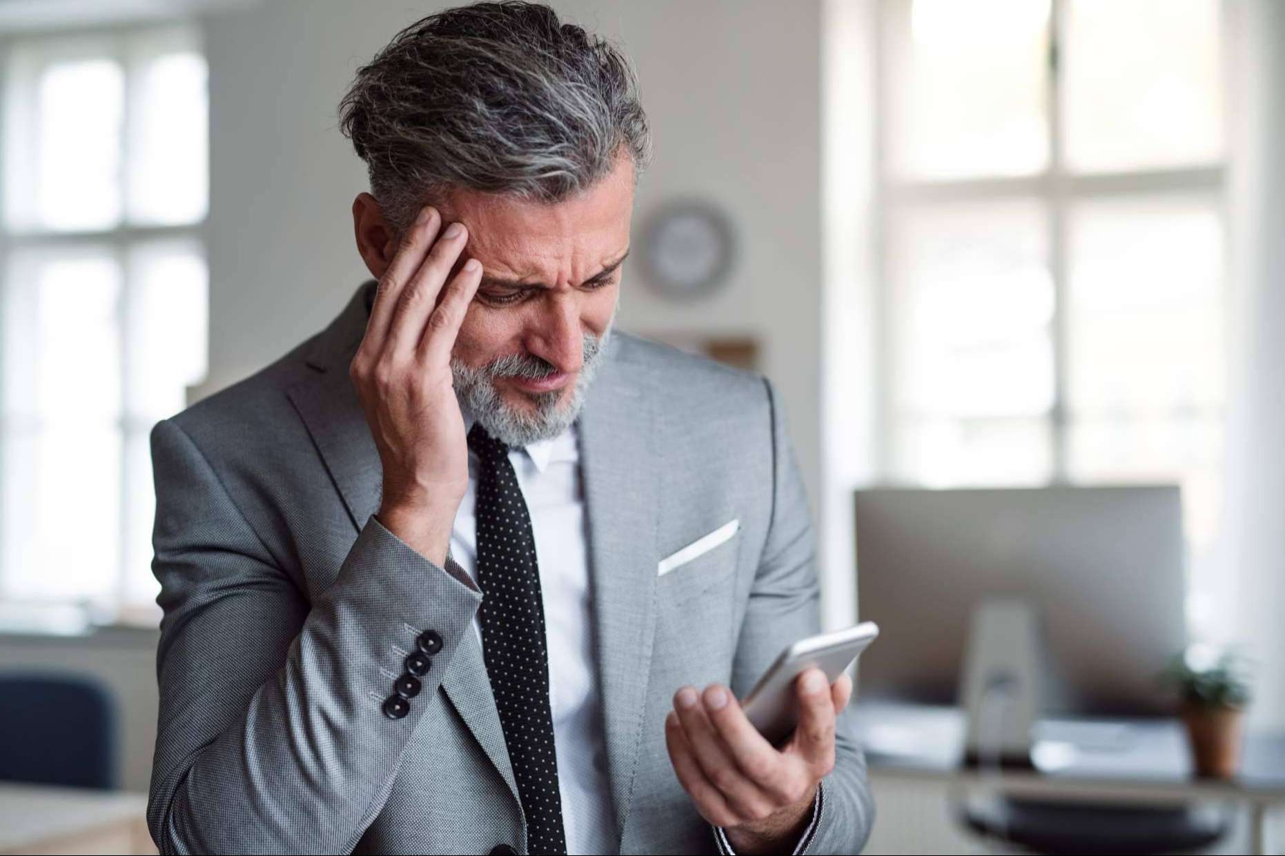 La empresa que logra desplazar el contenido negativo en internet, Honoralia