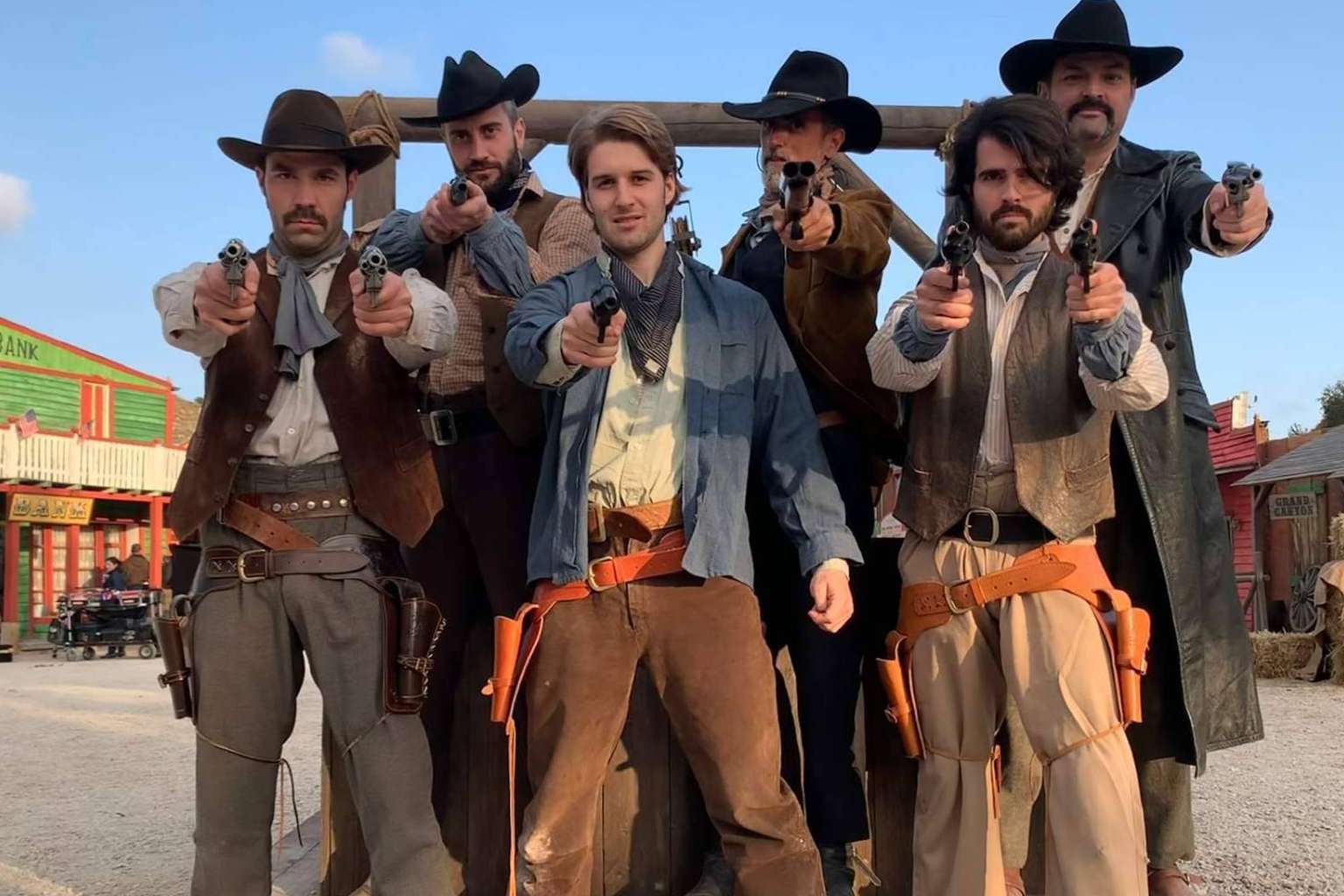 In Extremis en la nueva serie de Amazon Prime 'Sin Huellas'