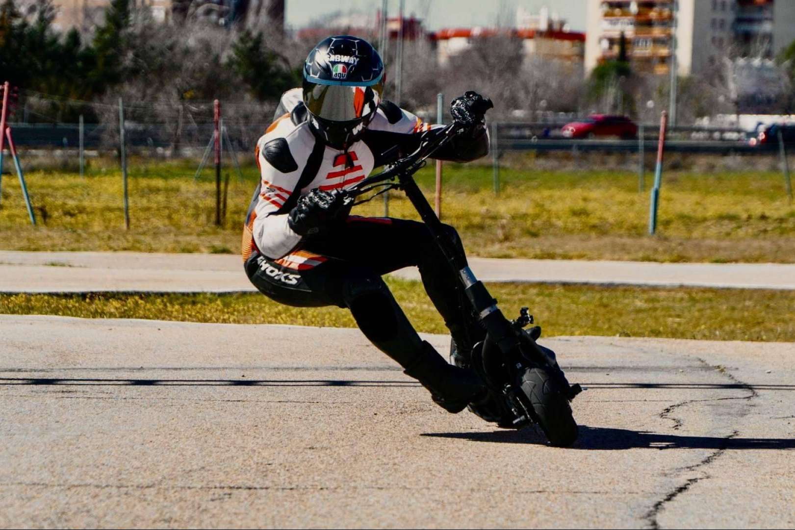 La primera prueba del año Xelectrics, el campeonato nacional de patinetes eléctricos 2024, está patrocinada por SABWAY