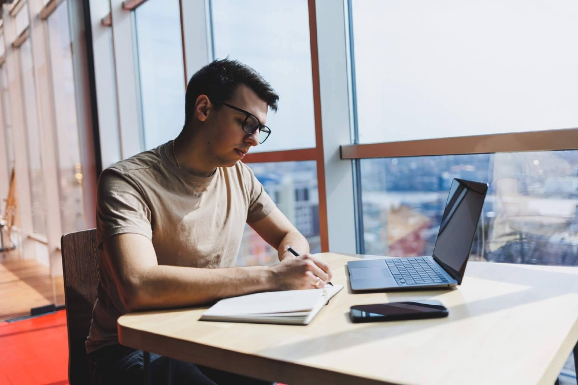 Adquirir becas para estudiar en Estados Unidos con la ayuda de Grupo ISMC