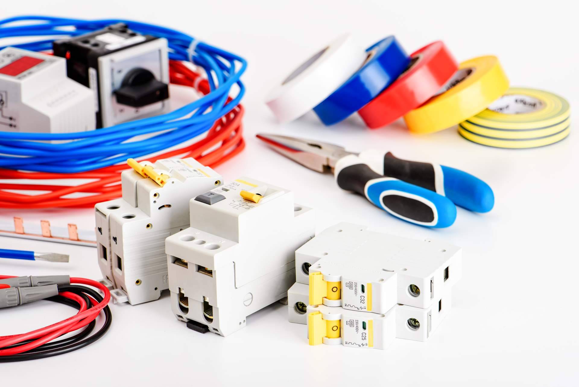 En Latiendadeelectricidad, el cliente encontrará todo lo que se necesita para equipar una casa