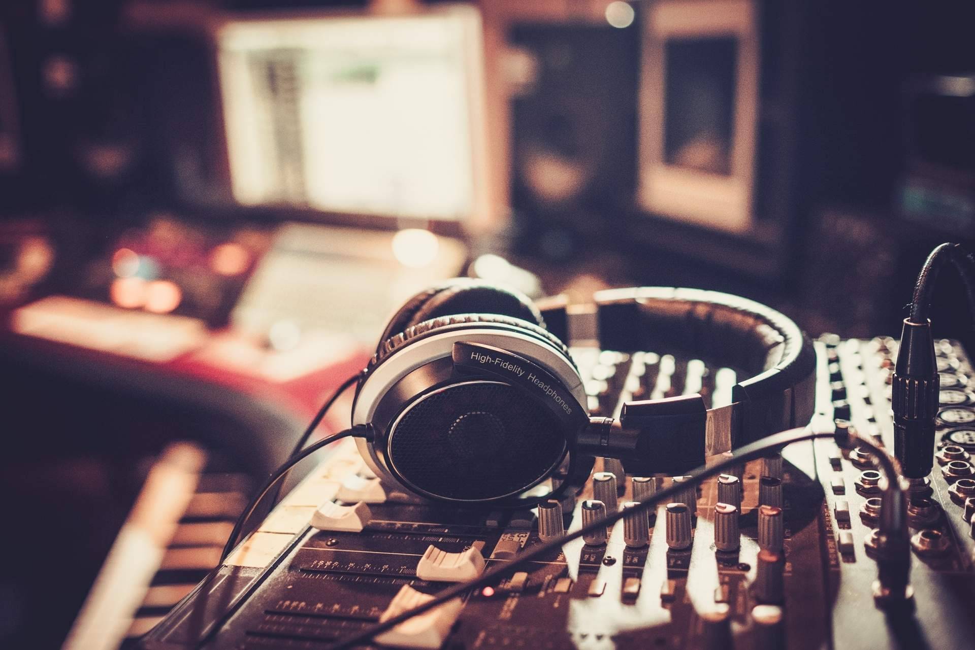 ¿Por qué estudiar el curso intensivo de FL Studio 20 con Mezclaka Studios?