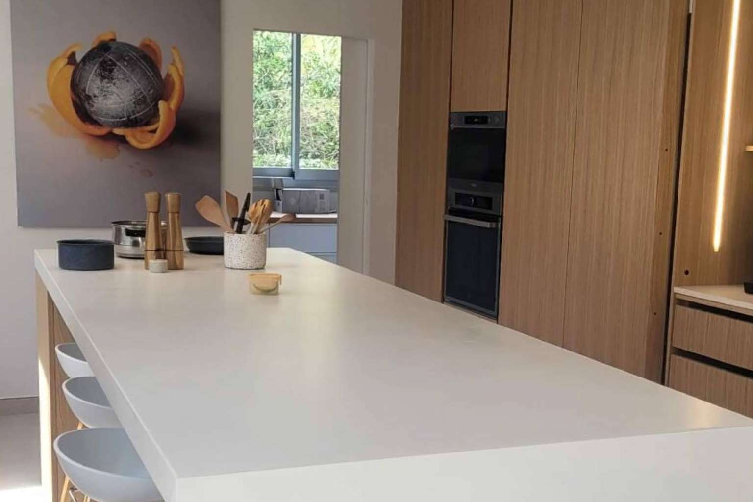 ¿Por qué las cocinas invisibles se han convertido en una tendencia en el mundo del interiorismo?, por Davinia