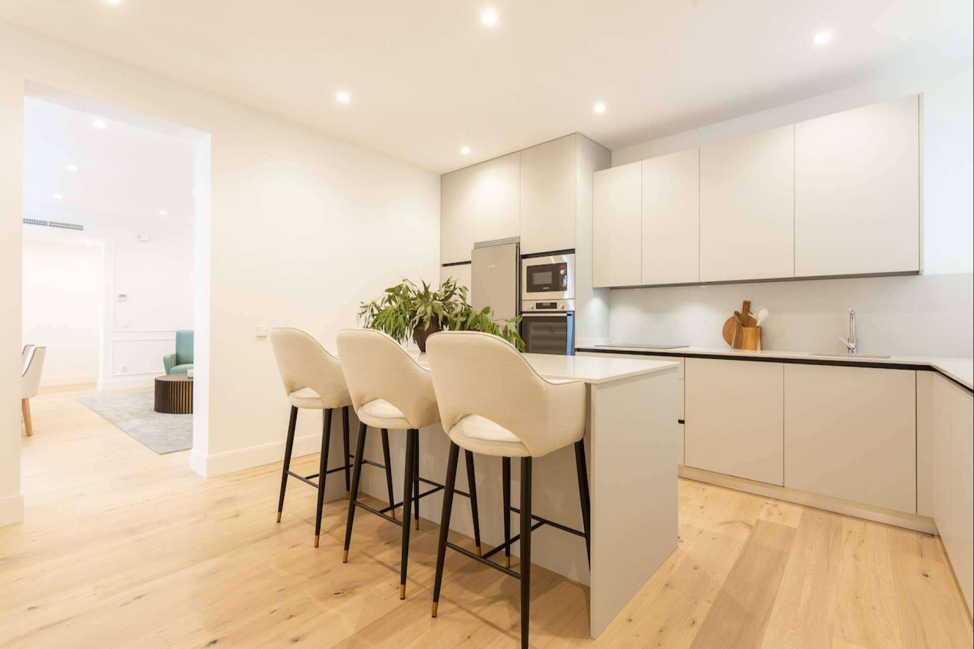Conocer las ventajas de contar con una agencia inmobiliaria para vender o alquilar una vivienda en Madrid Prime
