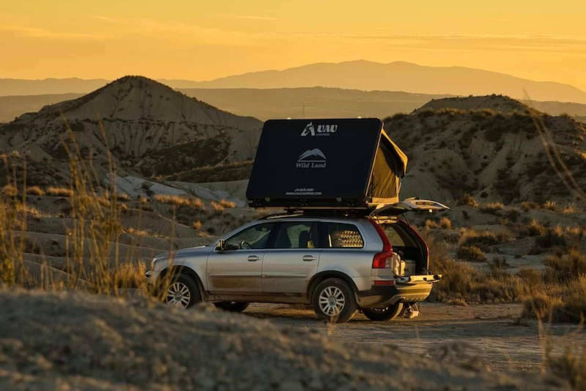 Las tiendas de techo para coche, una forma económica de camperizar cualquier tipo de vehículo