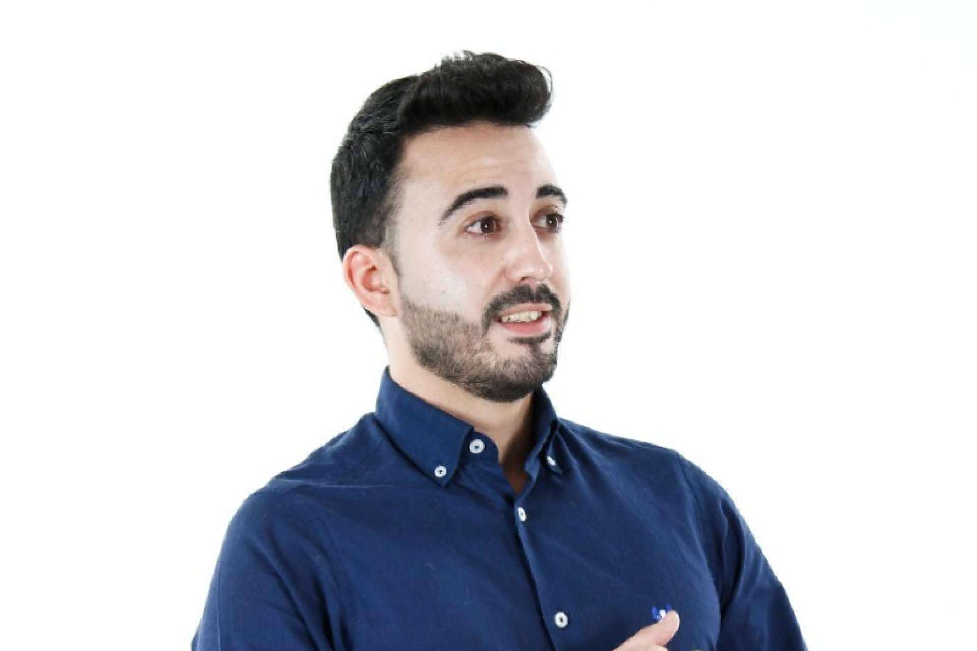Posicionamiento SEO. ¿Peligra por la inteligencia artificial? Entrevista al experto Álvaro Rondón