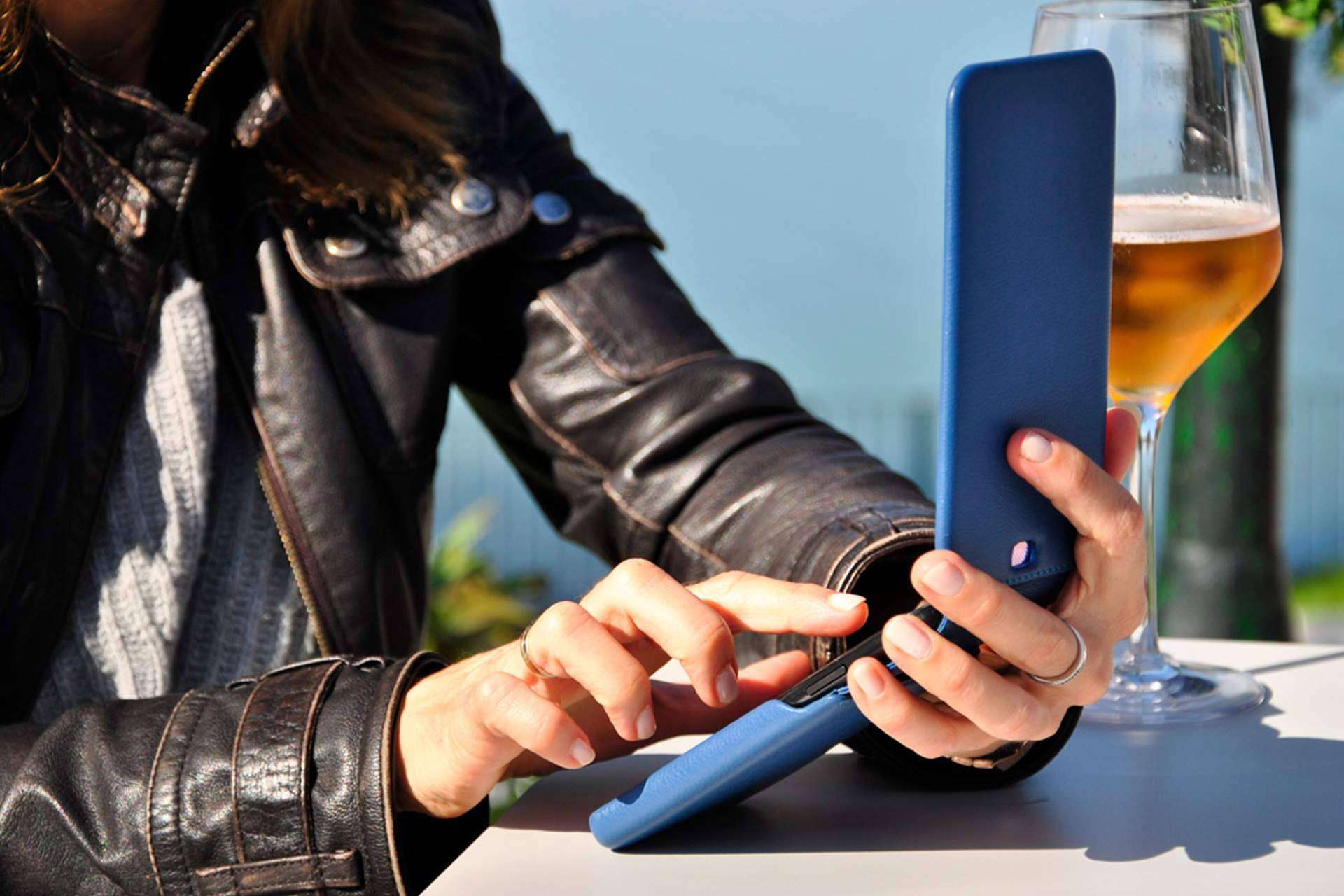 La funda iMagnum para iPhone 14 Pro Max y 14 Pro de la mano de Piel Frama