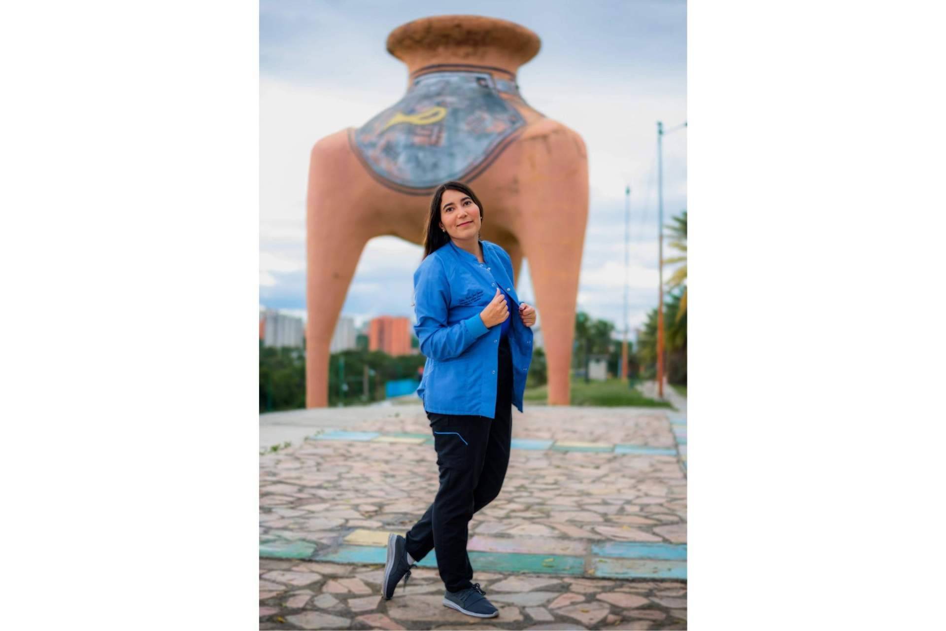 María José Gomes ayuda a otros profesionales de la enfermería en Enfermería Para Todos