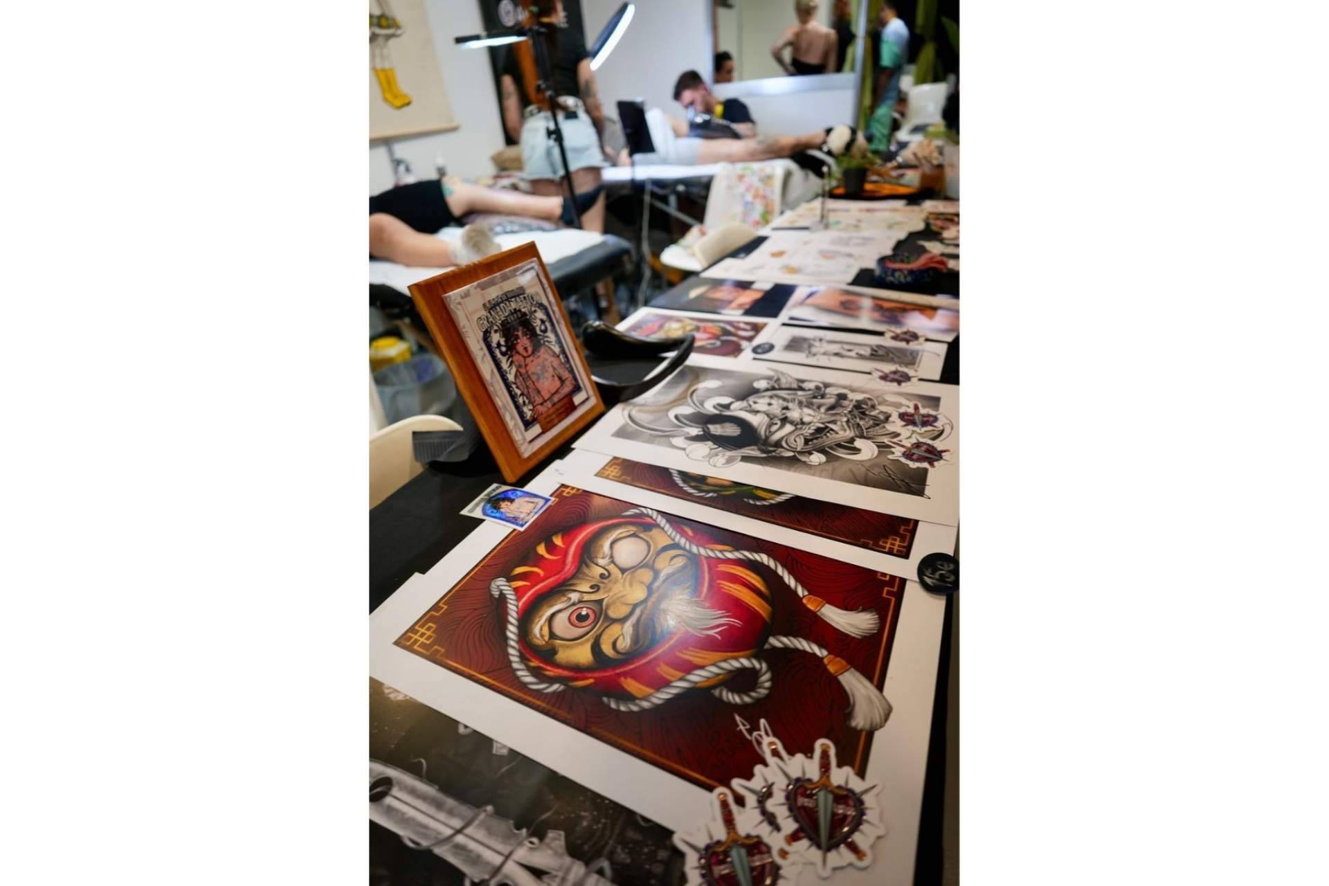 El éxito de La Granada Tattoo Expo, un espacio donde el tatuaje y el arte urbano han sido ensalzados