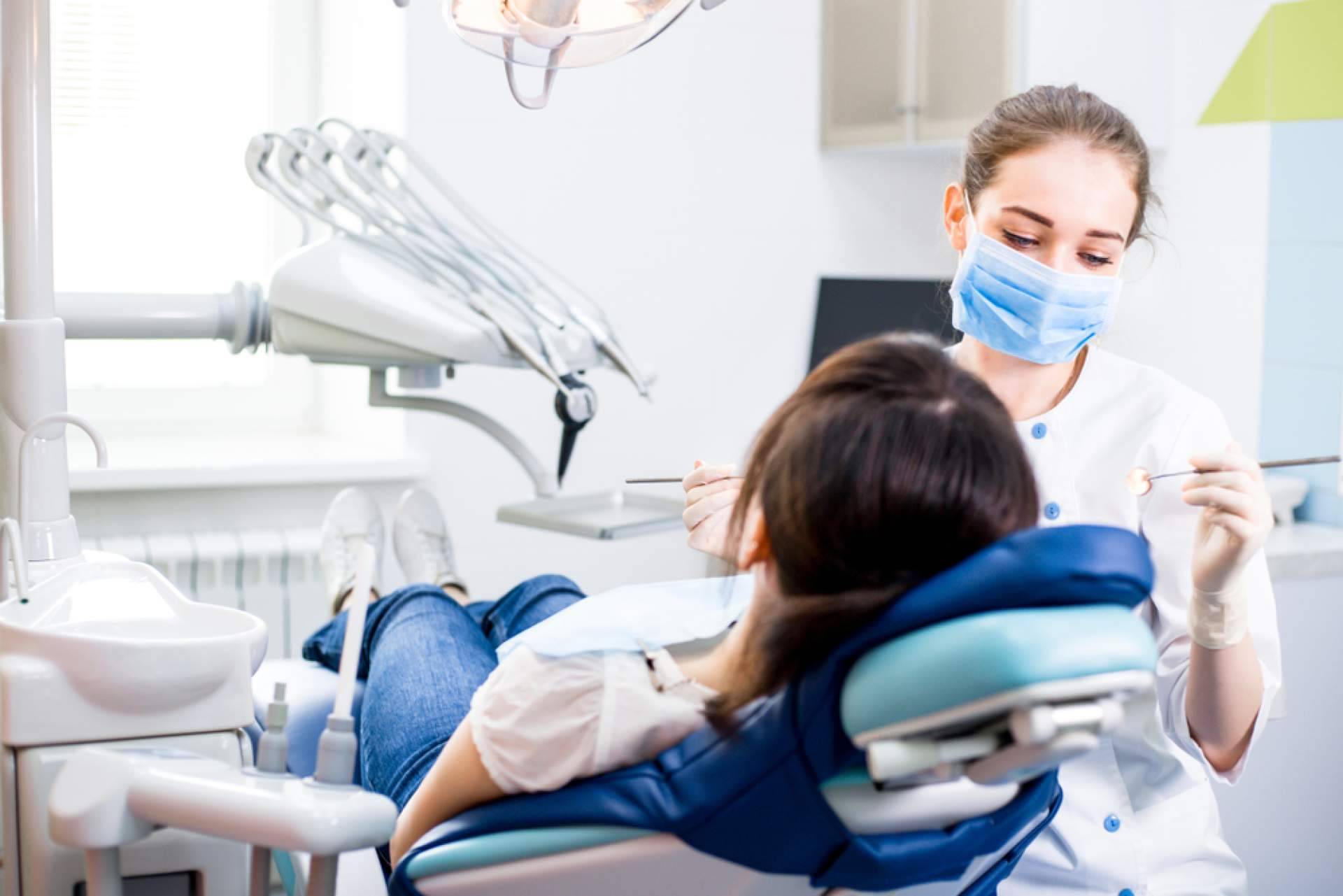 Especialistas en tratamientos de endodoncia dental, Clínica Dental Agudo Rosa