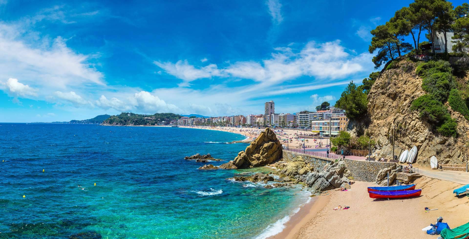 La AMT destaca algunos de los mejores destinos de España para disfrutar de sol y playa