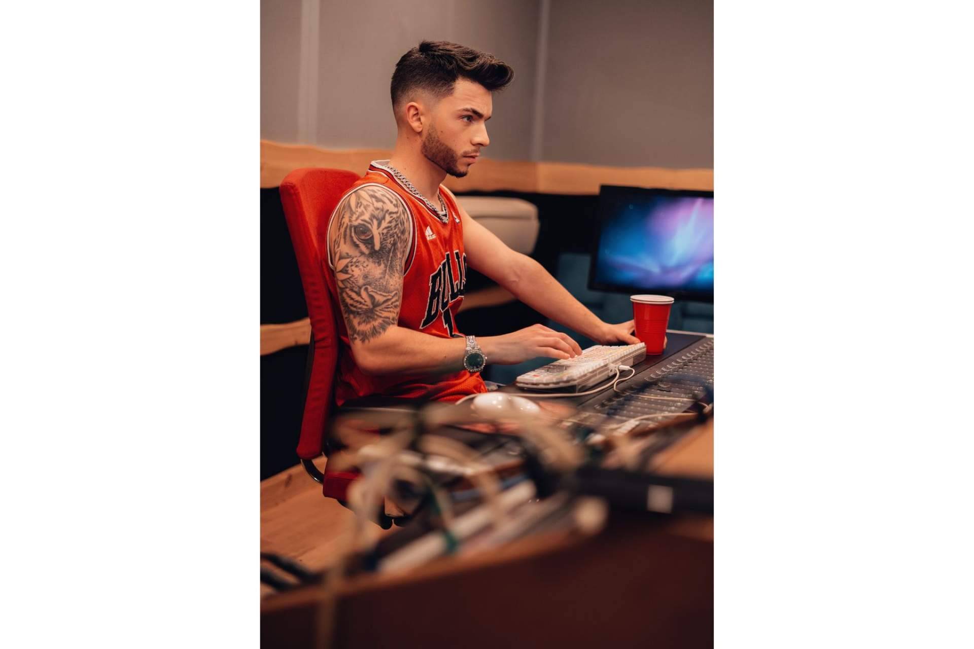Dolce con 3 sencillos logra más de 500.000 Streams en Spotify