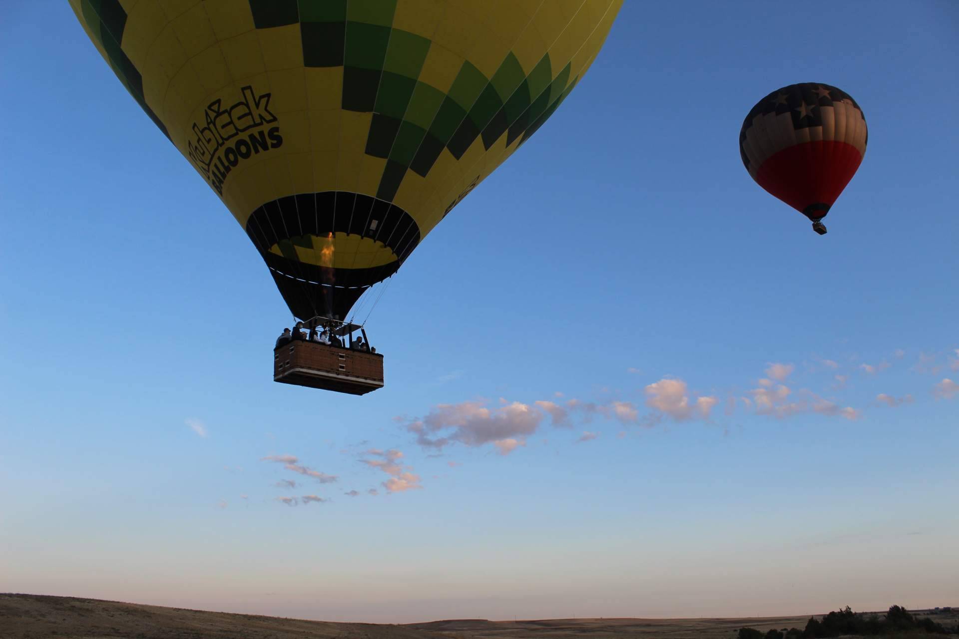 Paseo en globo aerostático en Segovia con la empresa EoloFly