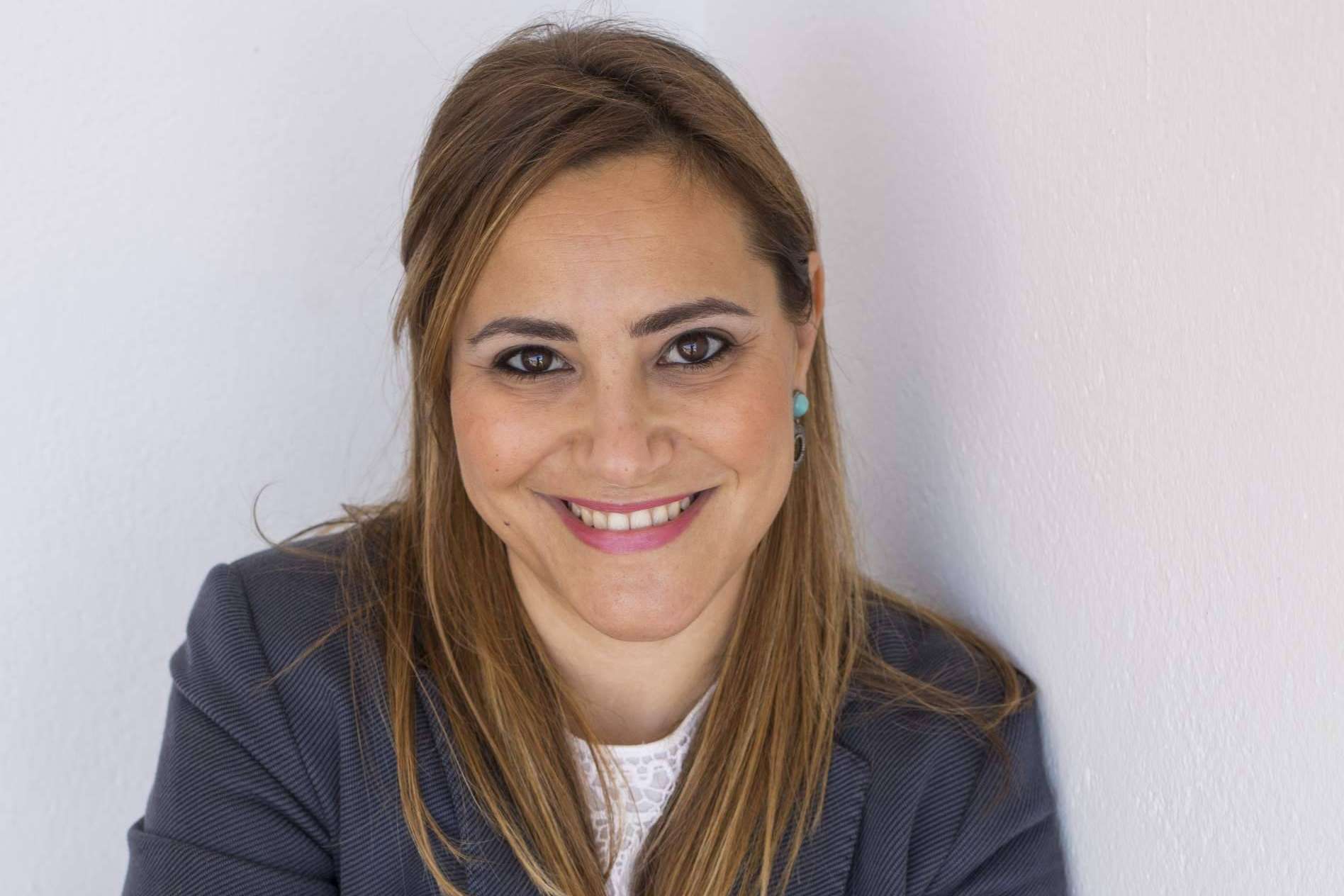 La formación para mujeres emprendedoras de Vanessa Cabrera que ayuda a crear un negocio digital