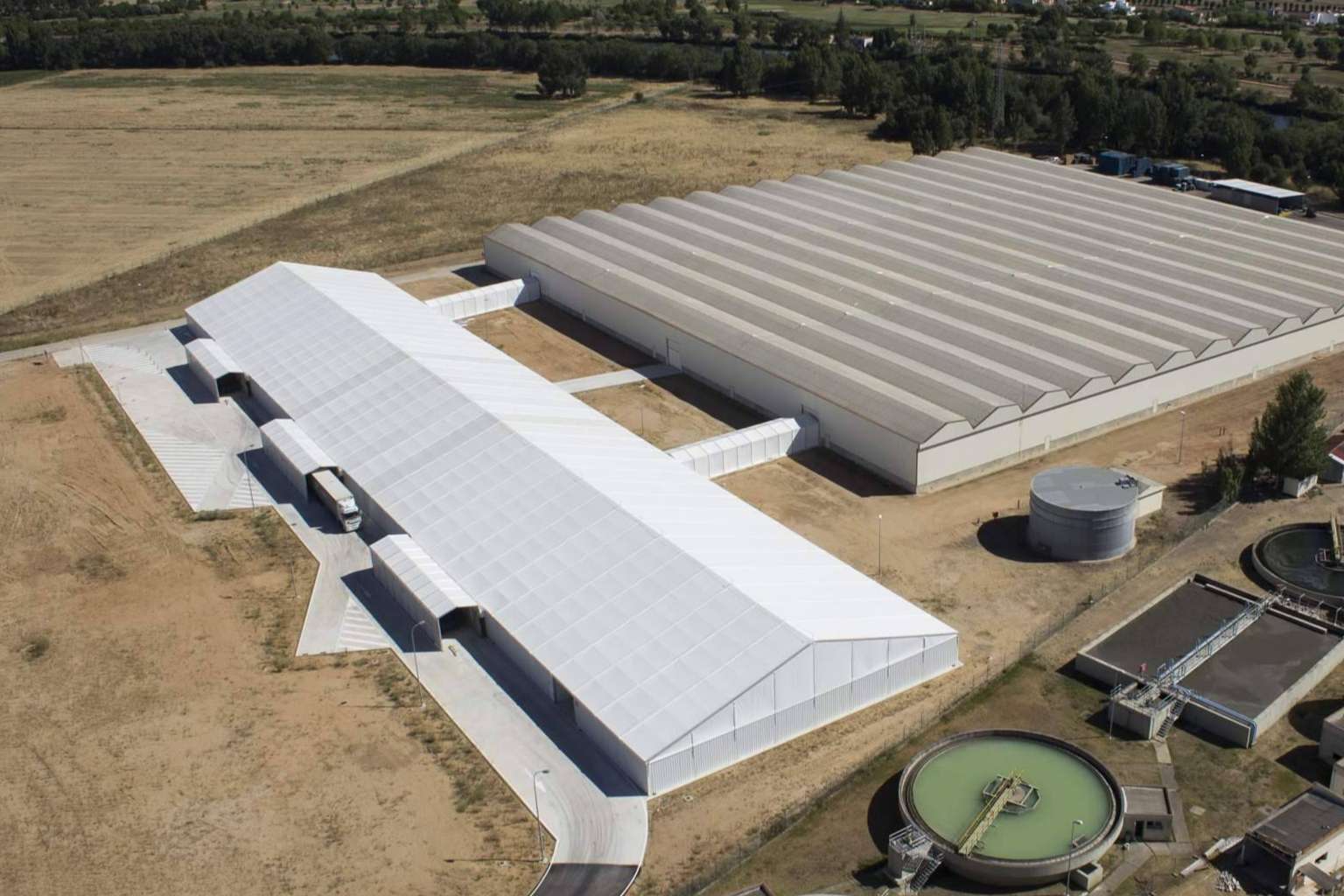 ForoTec y su catálogo de carpas y naves desmontables ligeras