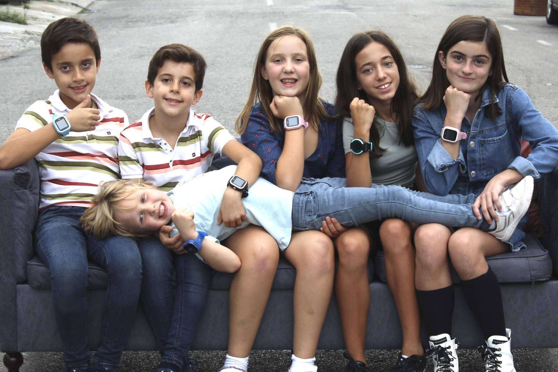 Relojes con GPS y teléfono integrado hechos para niños con la calidad SaveFamily