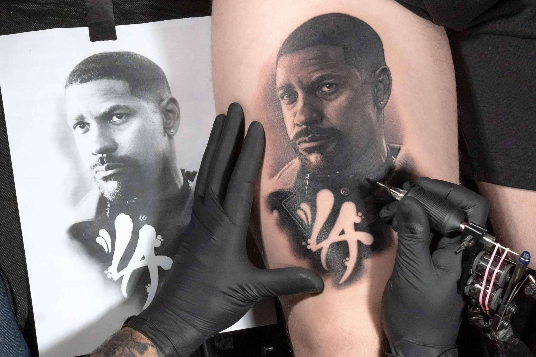 Aprender a tatuar de forma online, con Habbility
