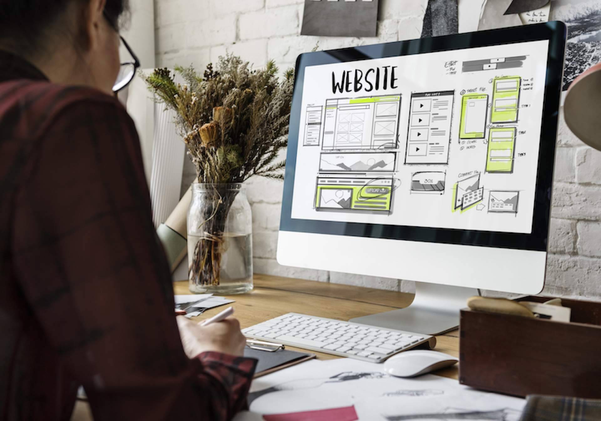 Las ventajas de tener un buen diseño web y los kits que ofrece la empresa murciana MicroData