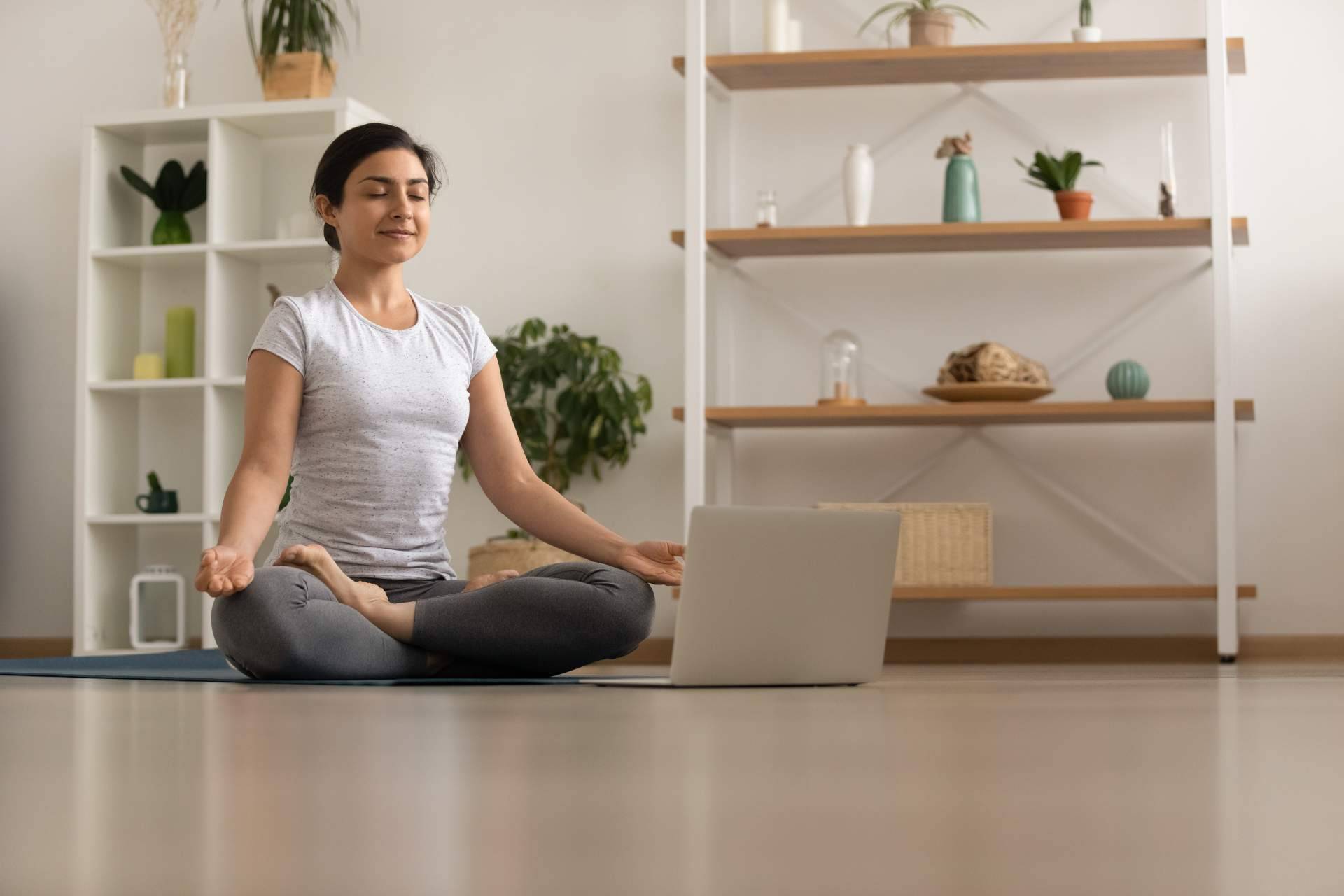 Los beneficios de la meditación, según PODCASTMEDITACION.COM