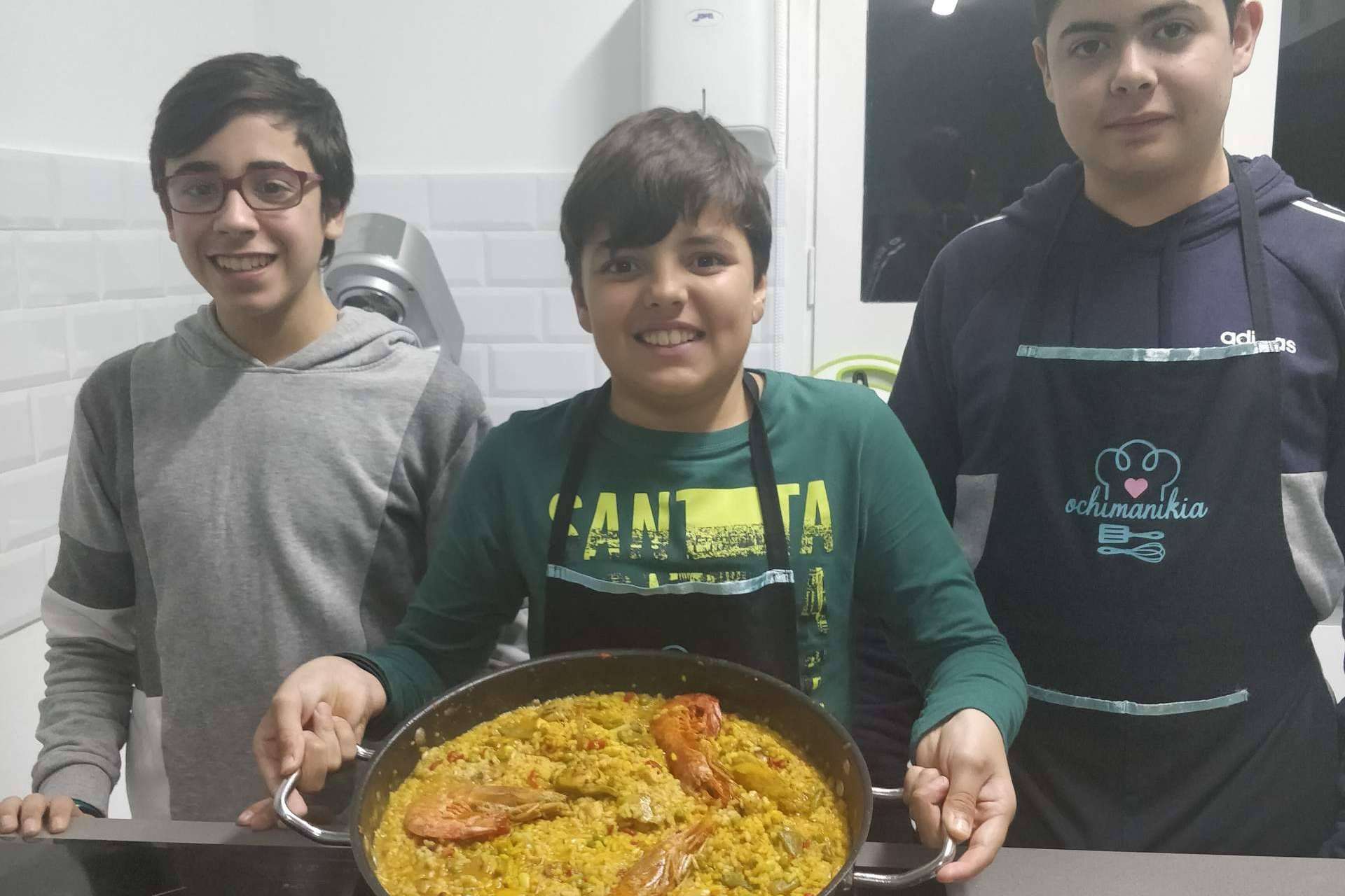 Los niños pueden aprender cocina en Ochimanikia