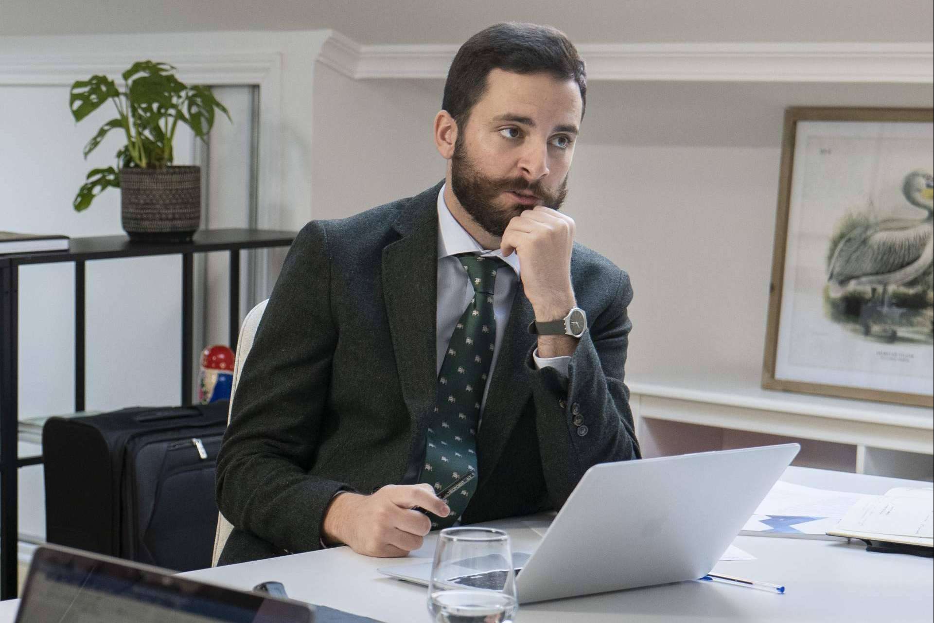 El despacho de abogados especializado en derecho público y litigación, Magnauz