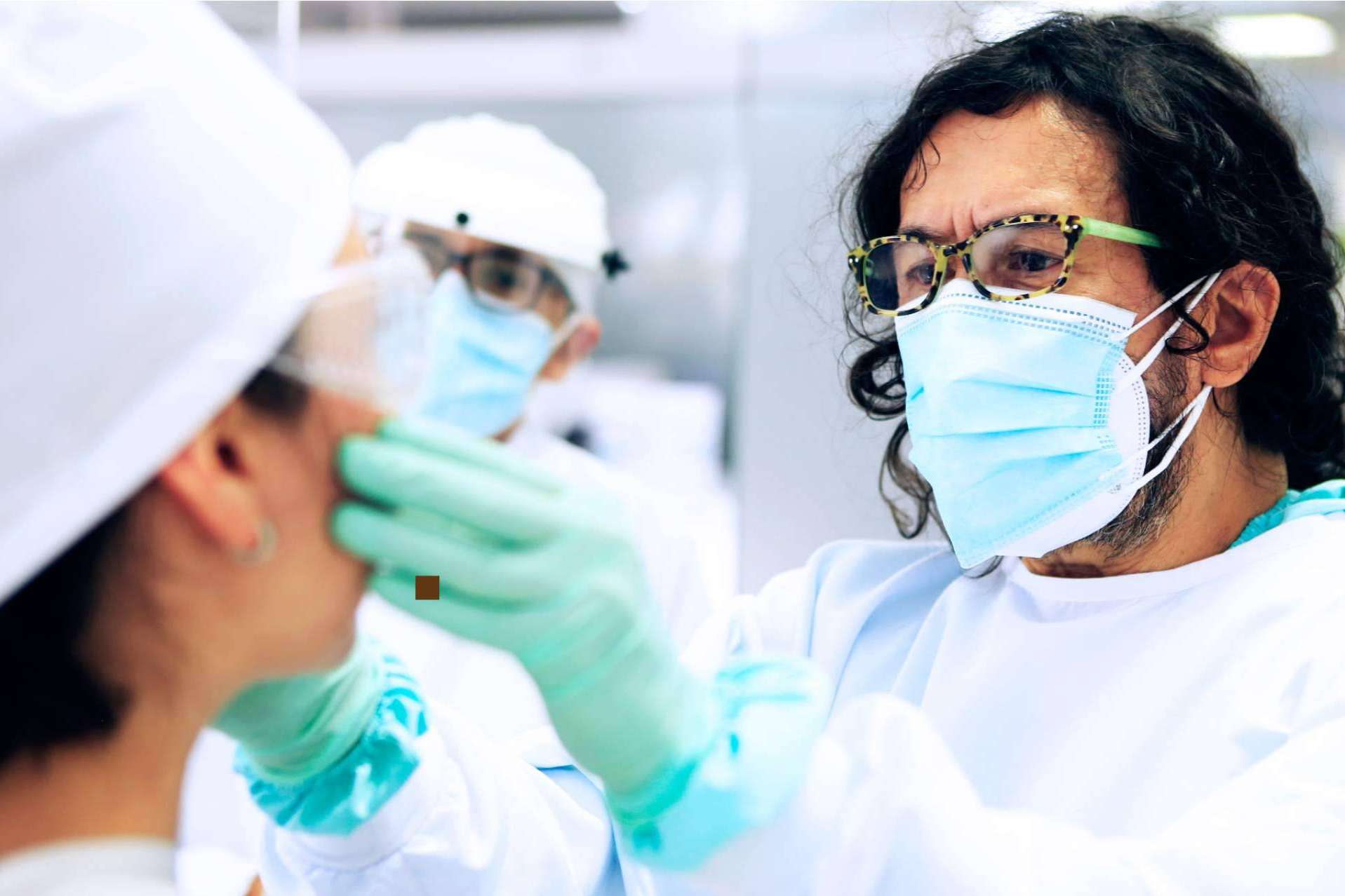 Odontología de Marlon Becerra, ortodoncia Invisalign y otras opciones