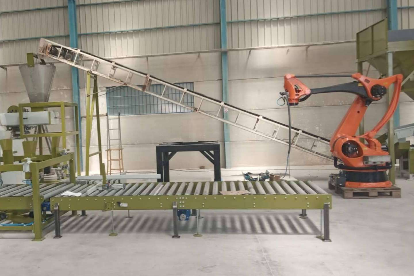 Paletizado automático; eficiencia y seguridad en la gestión industrial