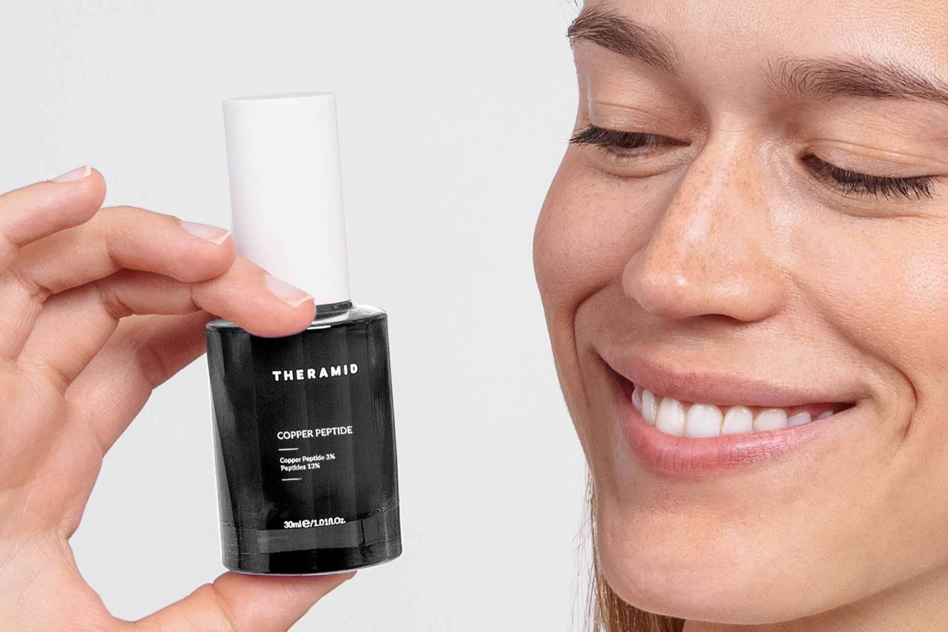 Descubrir Copper Peptide de Theramid, un sérum antiedad muy completo