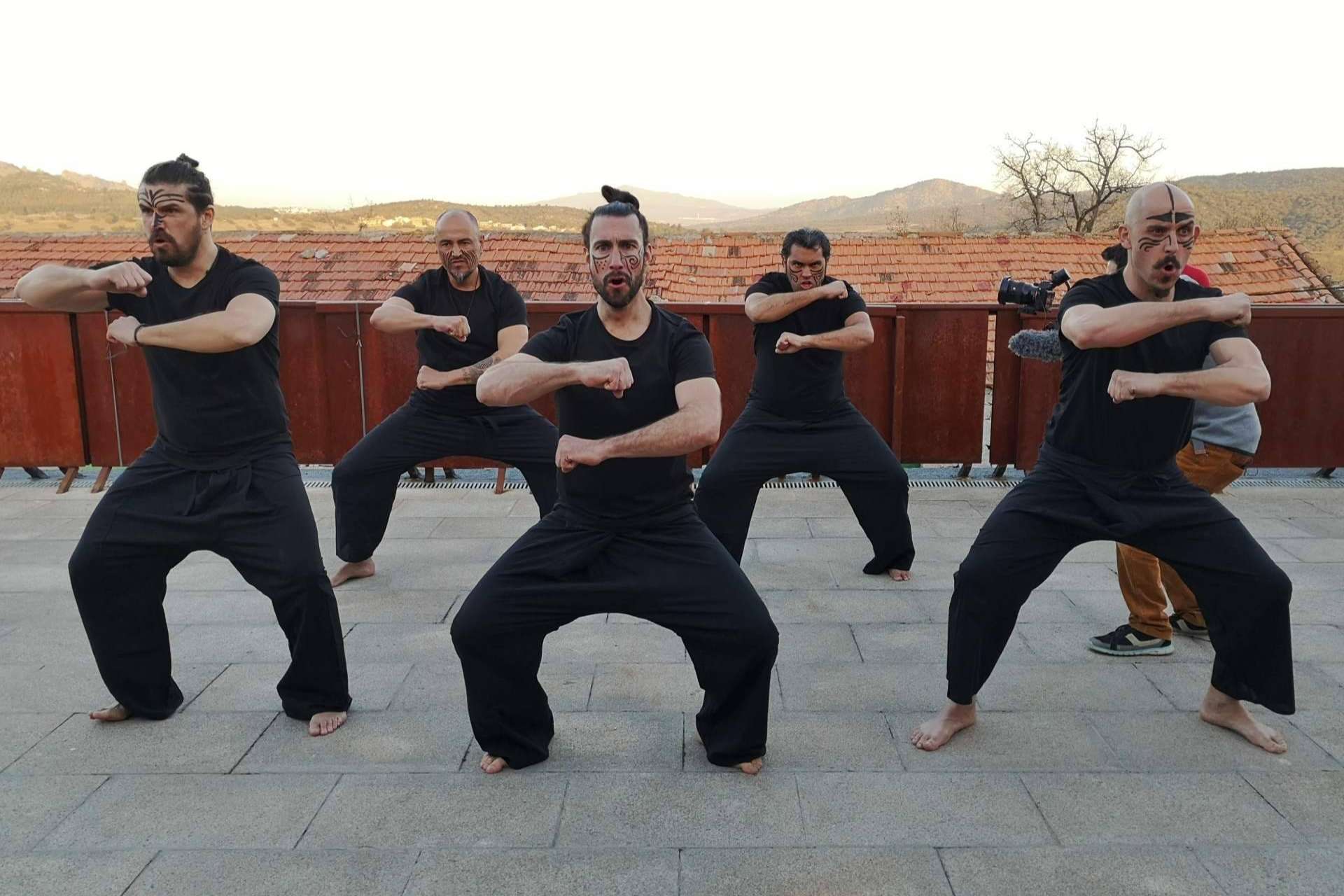 Team Building Percusión propone el Haka Maorí para motivar y unir equipos de trabajo